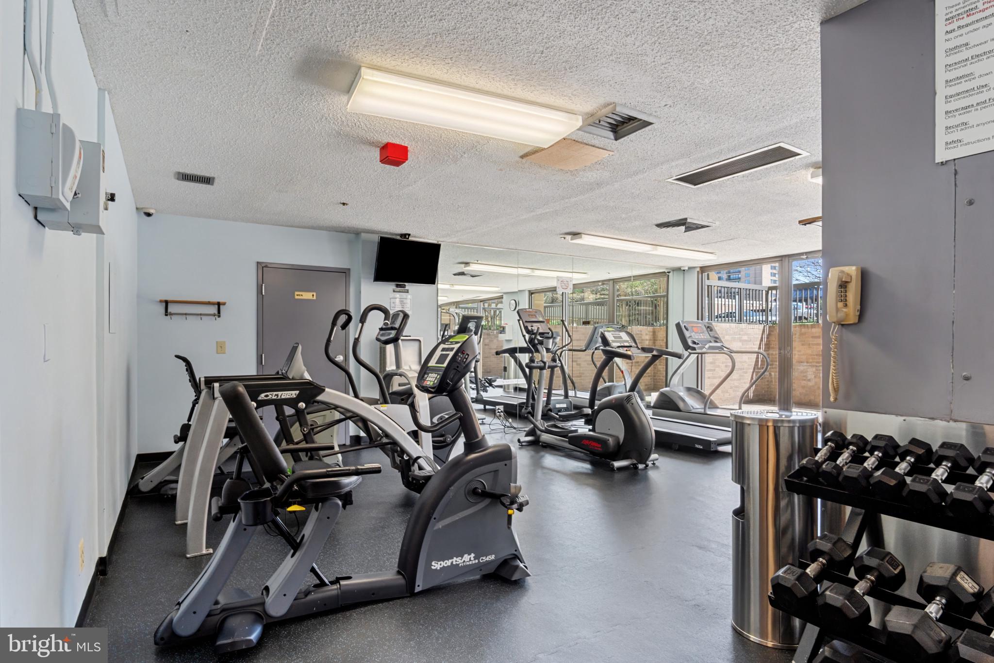 SKYLINE SQUARE CONDO - Residential