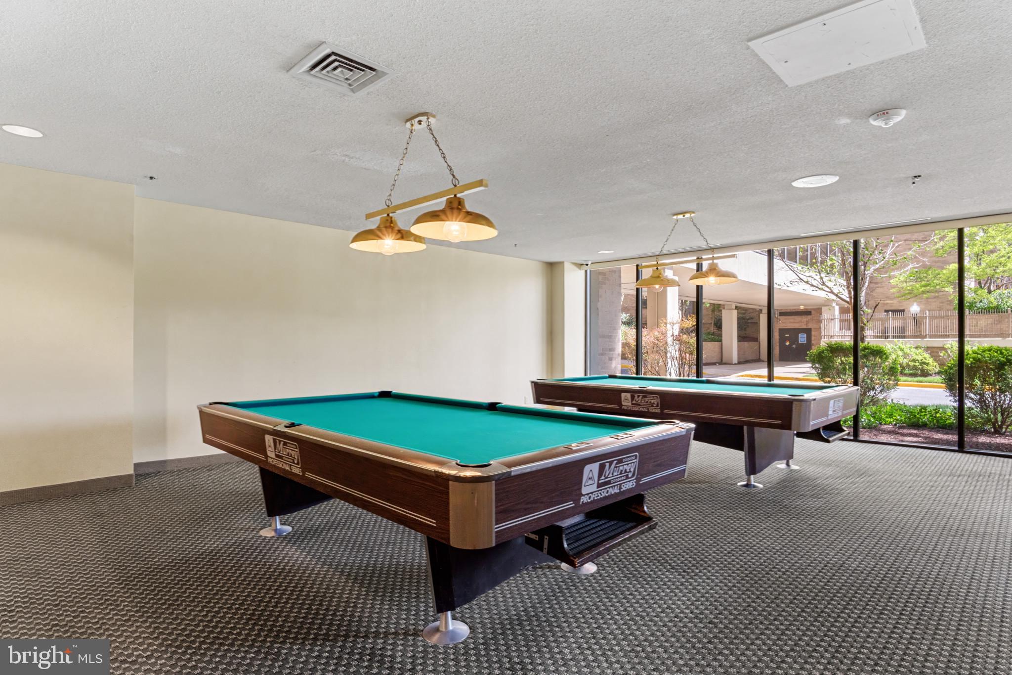 SKYLINE SQUARE CONDO - Residential