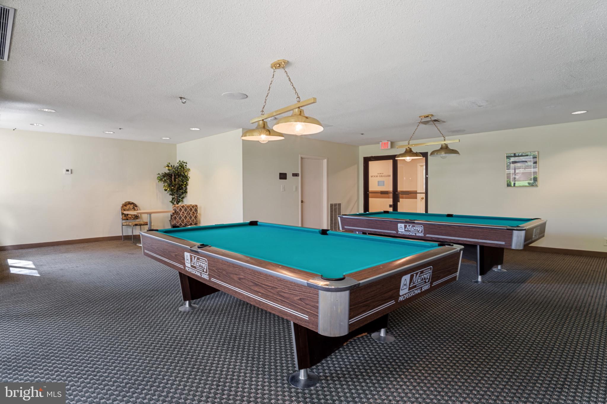 SKYLINE SQUARE CONDO - Residential