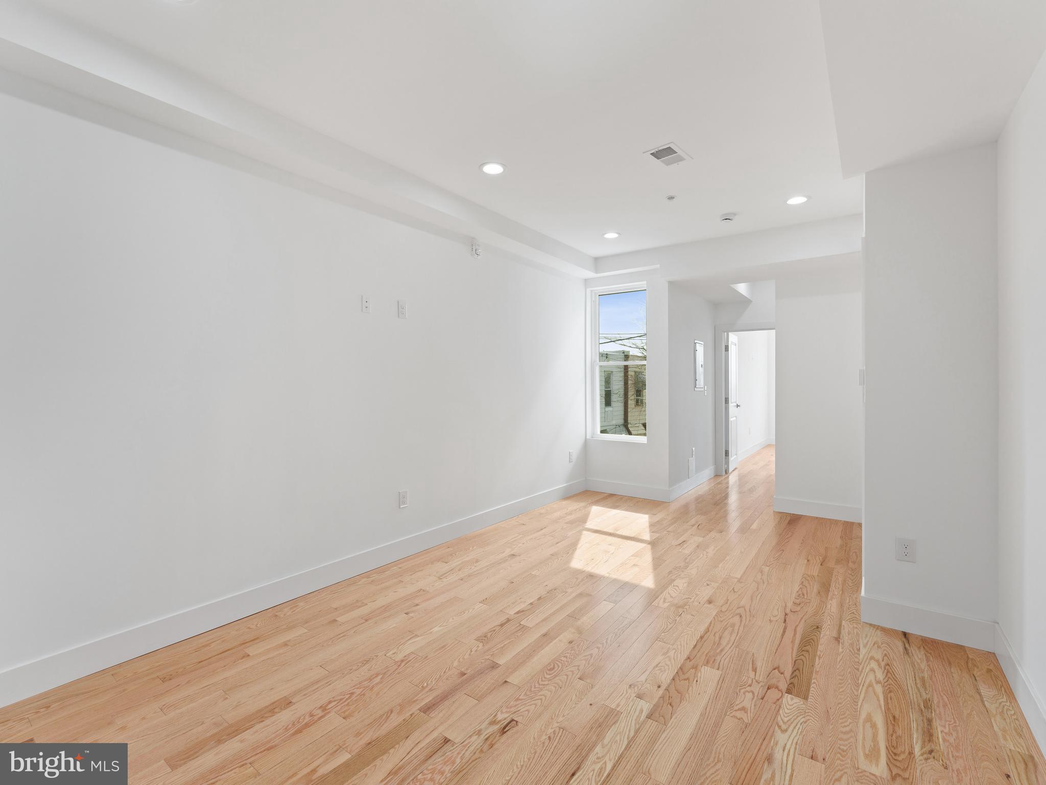 OVERBROOK - Residential Lease