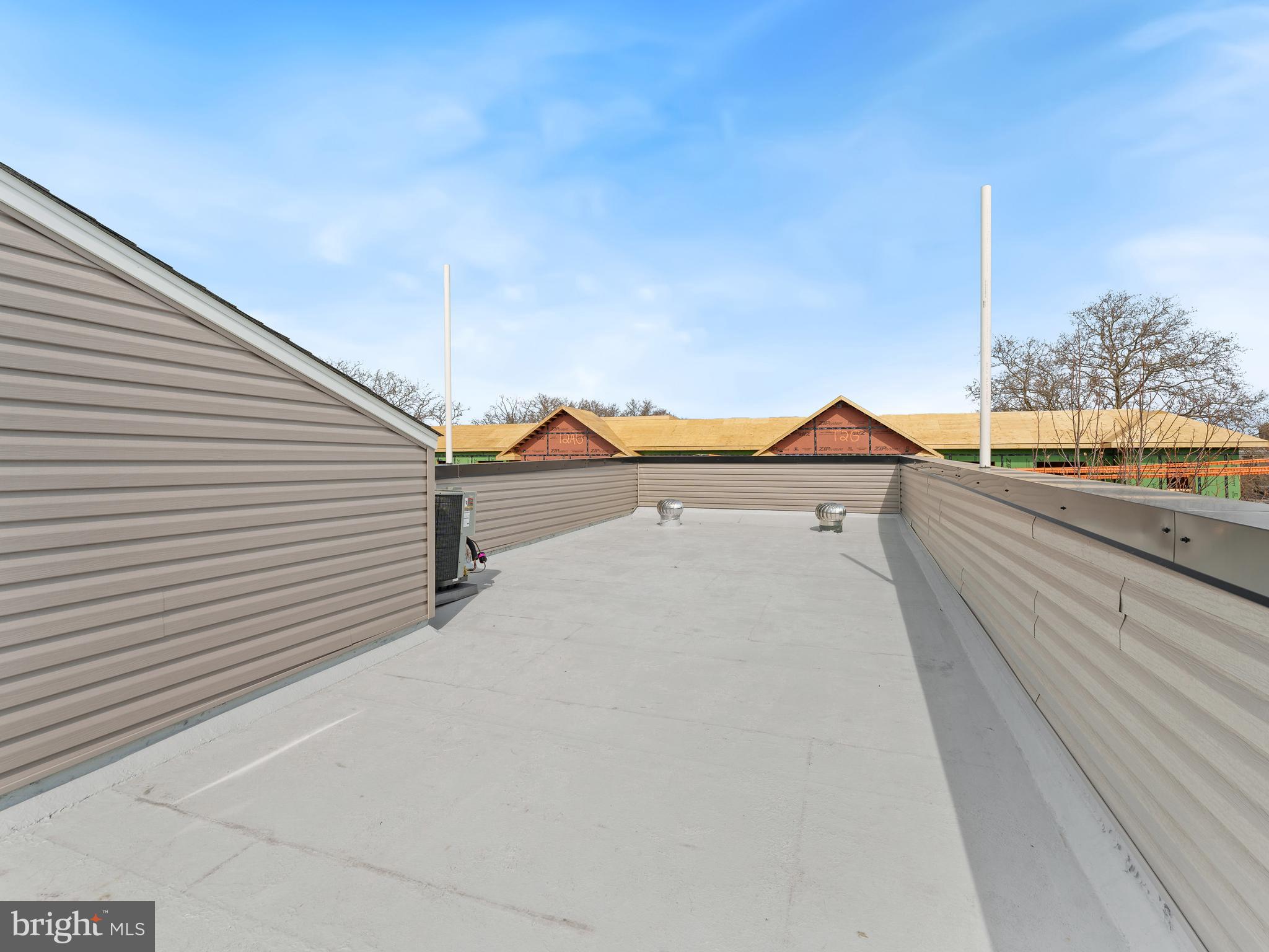 OVERBROOK - Residential Lease