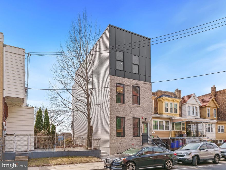 Experience the best of Overbrook from this delightful 2-bedroom, 1-bath apartment.  Introducing, 6442 Lansdowne Ave. The open floor plan is enhanced by hardwood floors, high ceilings, and modern recessed lighting, creating a bright and inviting space. You'll appreciate the stylish modern bathroom and generous closet space. A brand new kitchen with white shaker style cabinets, beautiful quartz counter-tops, a sizeable breakfast bar and all new stainless steel appliances. The real showstopper is the incredible rooftop deck, offering panoramic 360-degree views – your ultimate spot for outdoor gatherings and relaxation. Located near City Ave, with easy access to Kelly and Lincoln Drives (15 mins) and a quick 20-minute commute to Center City. Explore nearby bike trails, diverse shopping, and a variety of restaurants, all within easy reach. Schedule your private tour today!