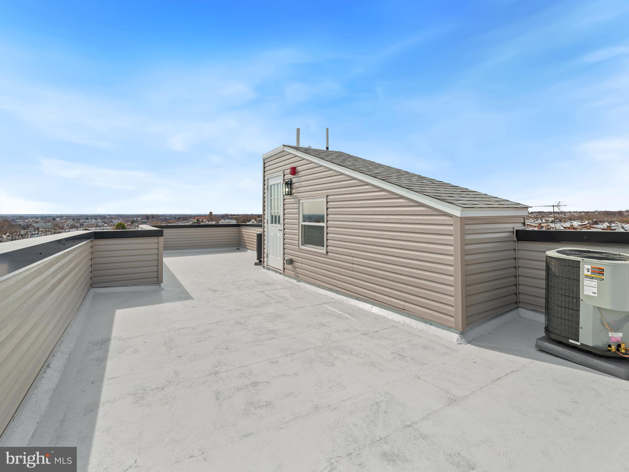 OVERBROOK - Residential Lease