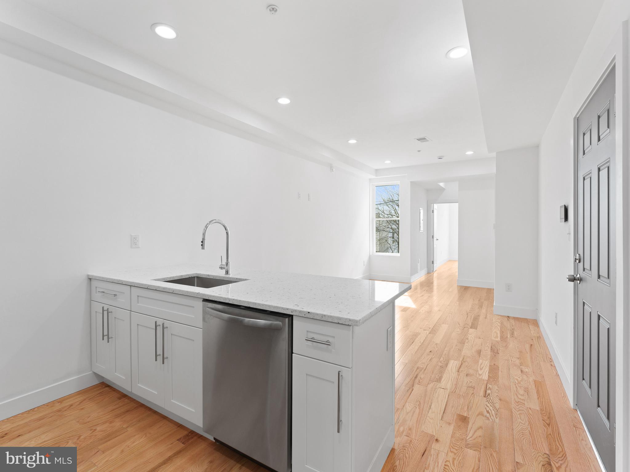 OVERBROOK - Residential Lease