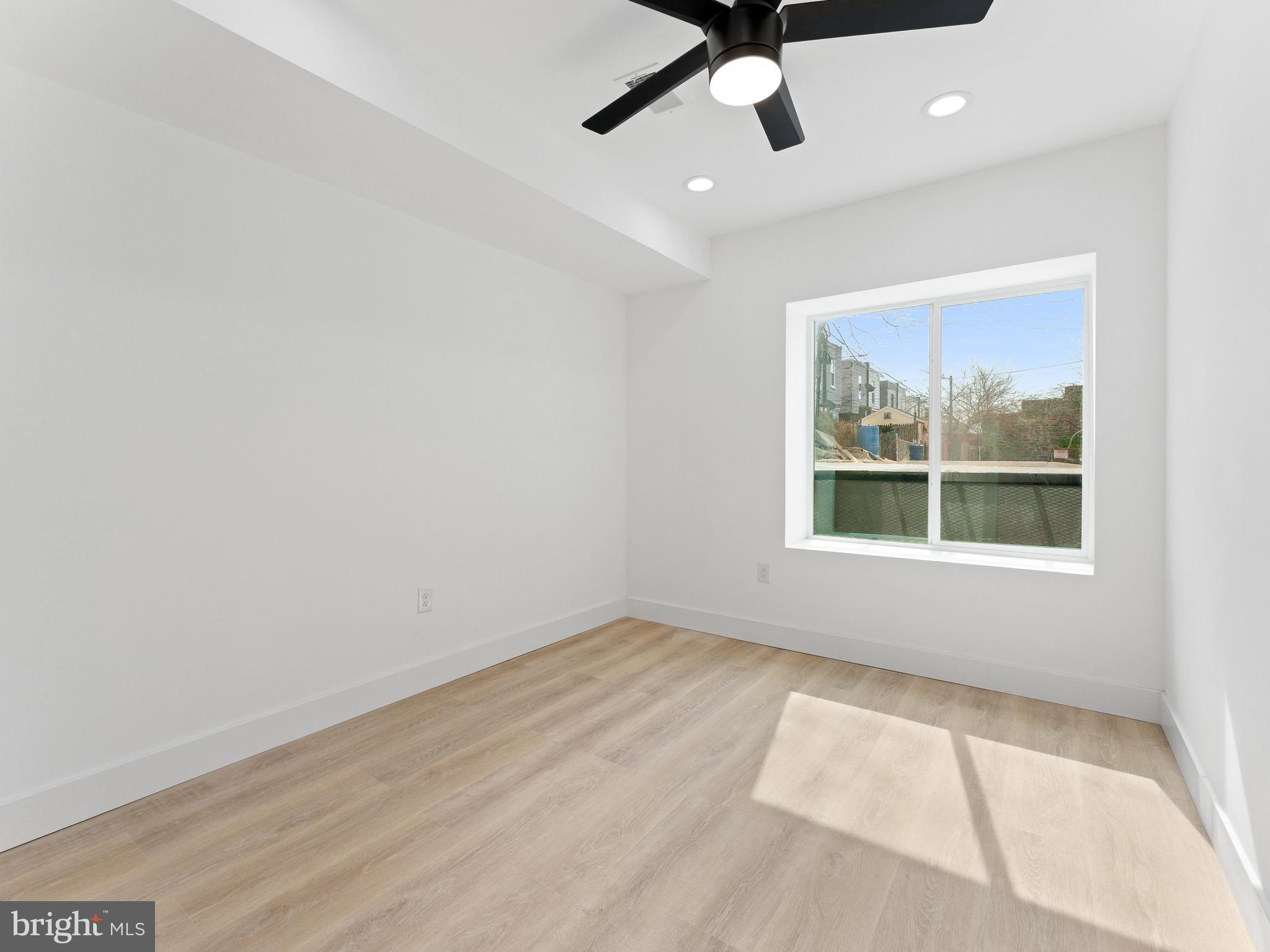 OVERBROOK - Residential Lease