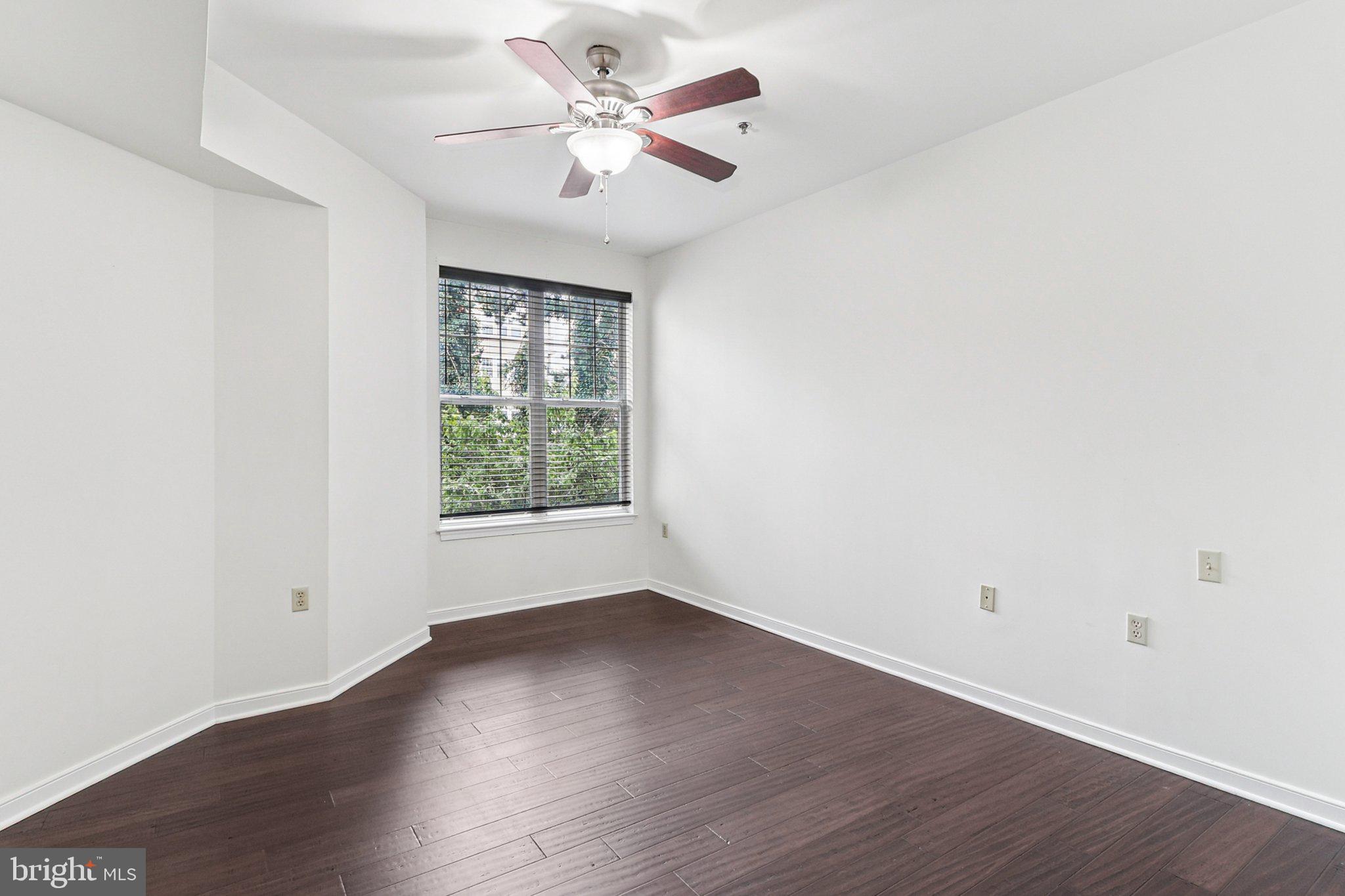 LILLIAN COURT AT TYSONS - Residential