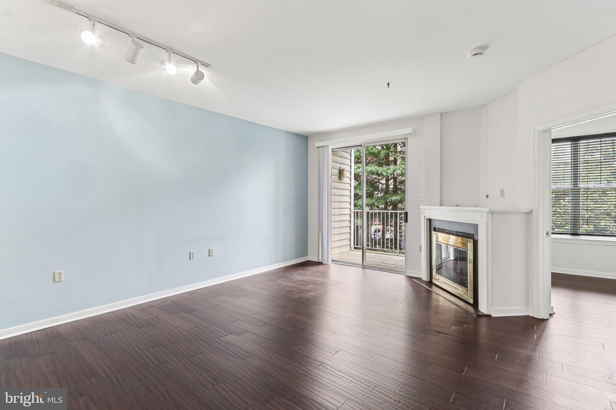 LILLIAN COURT AT TYSONS - Residential