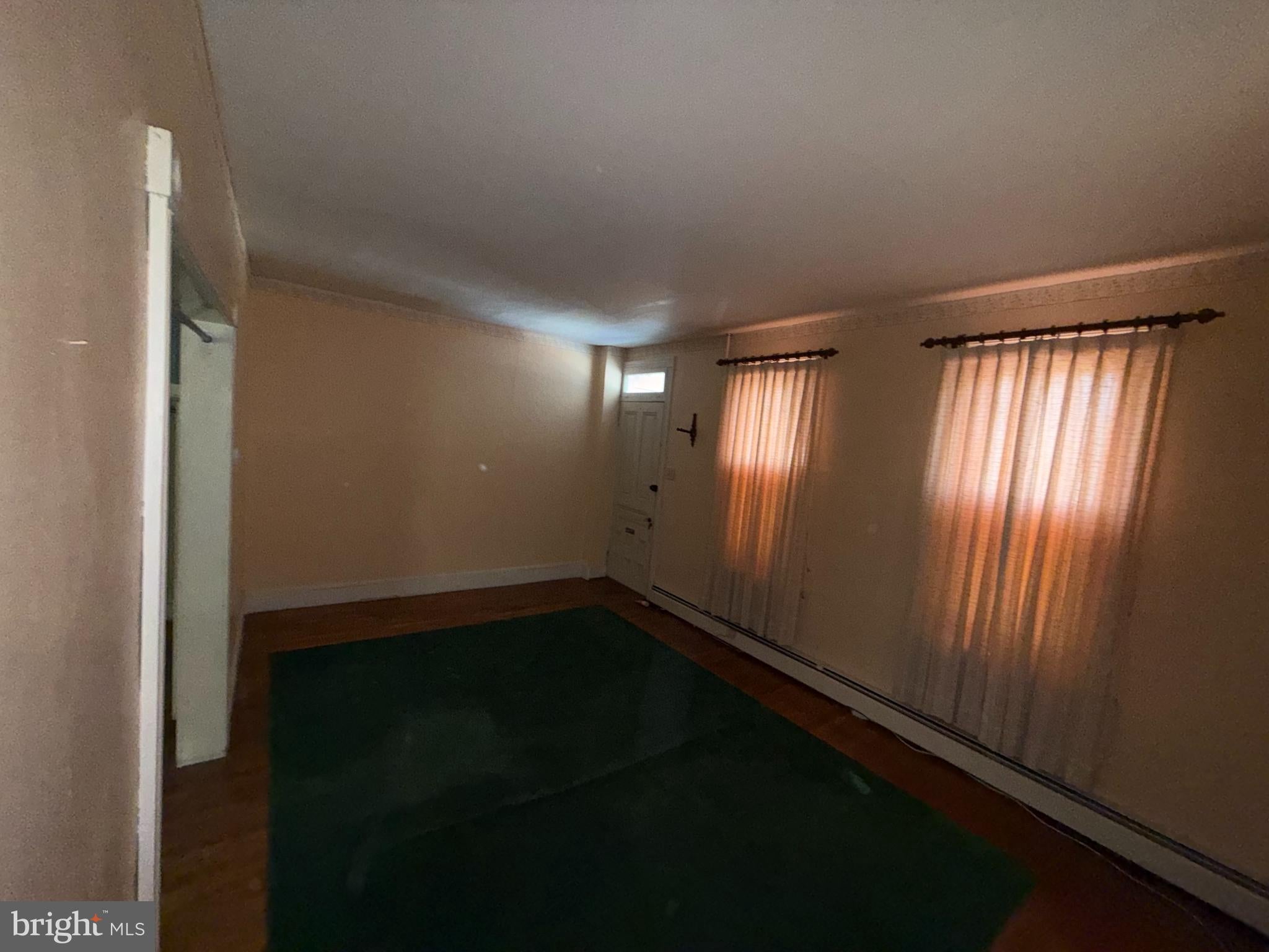 23 E MOHN STREET