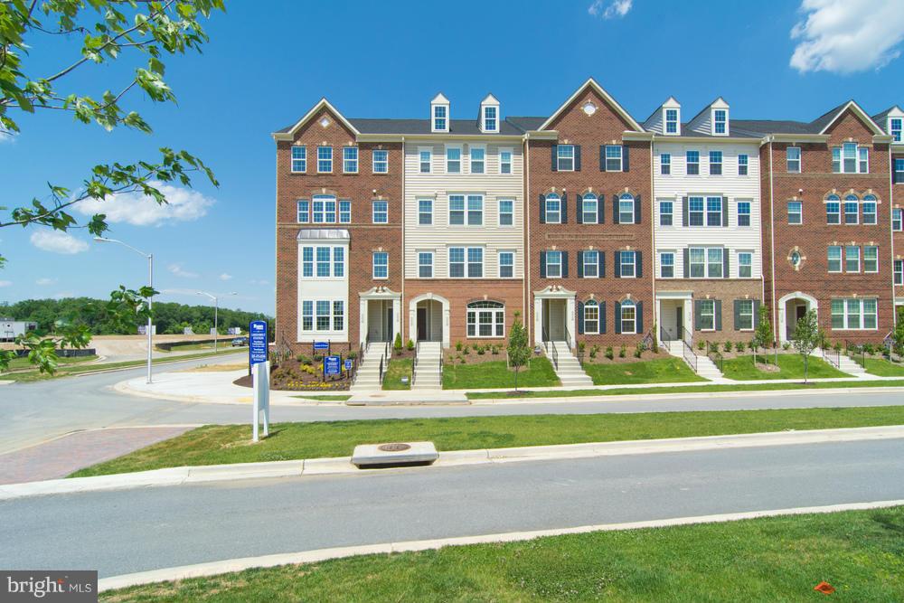The Matisse has a DECEMBER 2015 DELIVERY. $15K TOWARDS CLOSING COST - Town Center Commons is in the heart of the Odenton Town Center and walking distance to the Odenton MARC Train Station and the Ft. Meade shuttle. This allows for an easy commute along the Penn Line to DC, Baltimore & BWI airport. The Odenton Town Center will feature shopping and restaurants. Images shown are representative only.