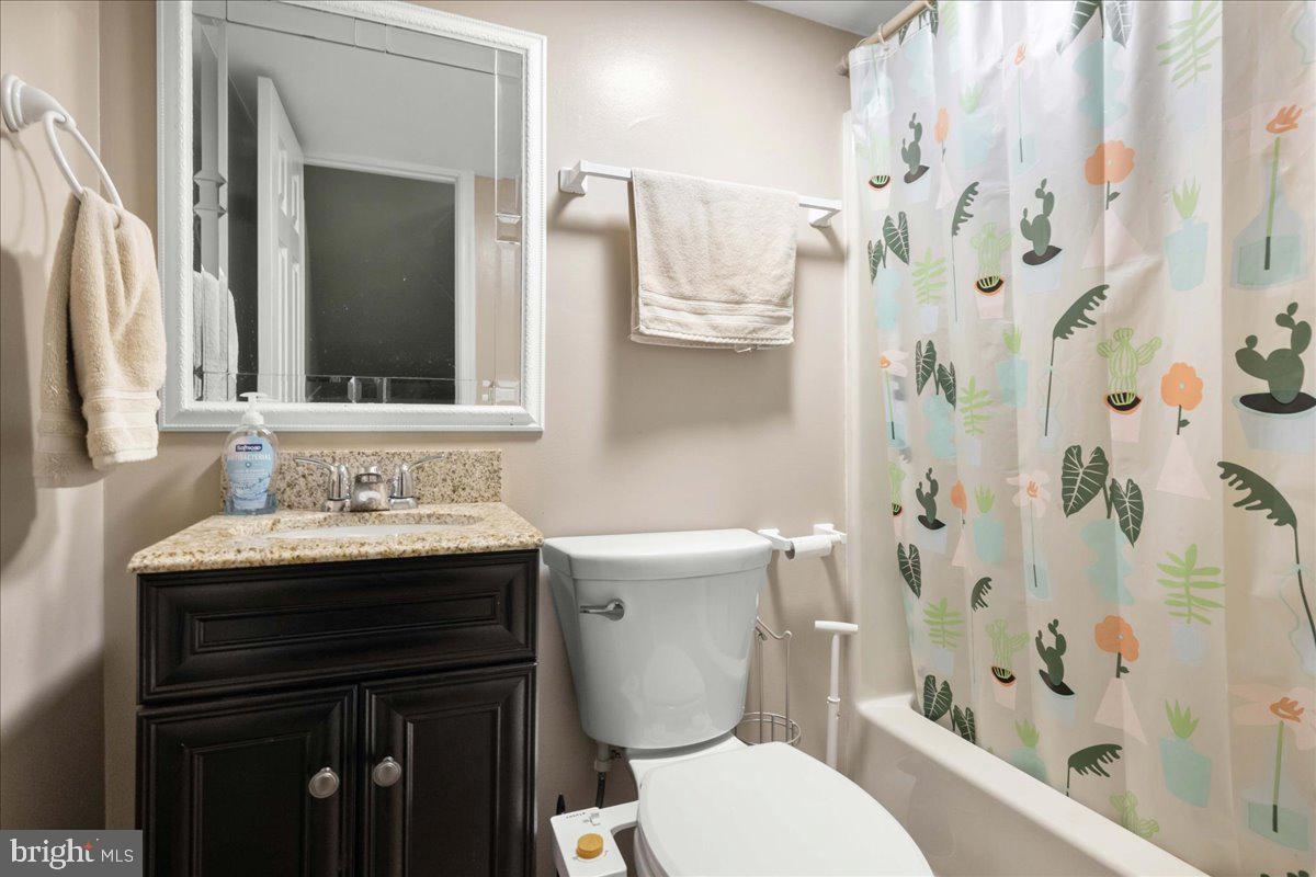 OPEQUON MEADOWS - Residential