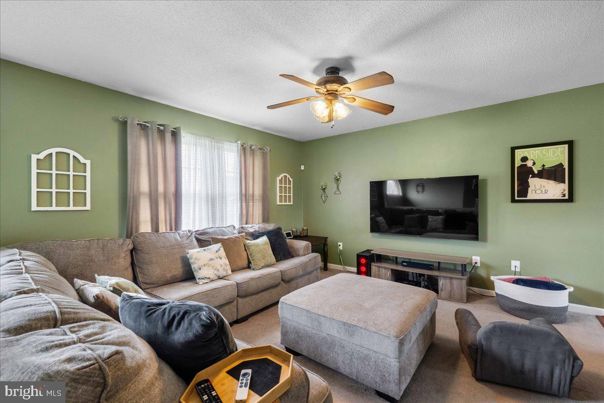 OPEQUON MEADOWS - Residential