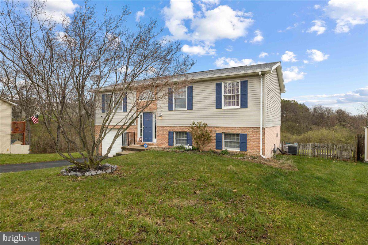 OPEQUON MEADOWS - Residential