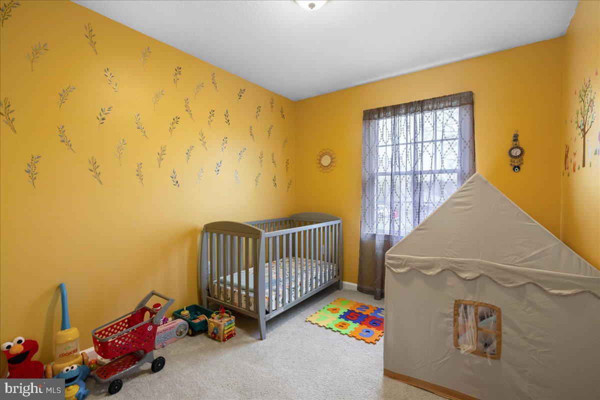 OPEQUON MEADOWS - Residential