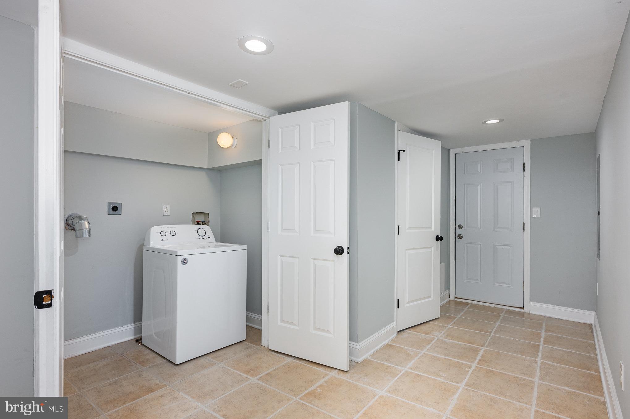 HOPKINS - Residential