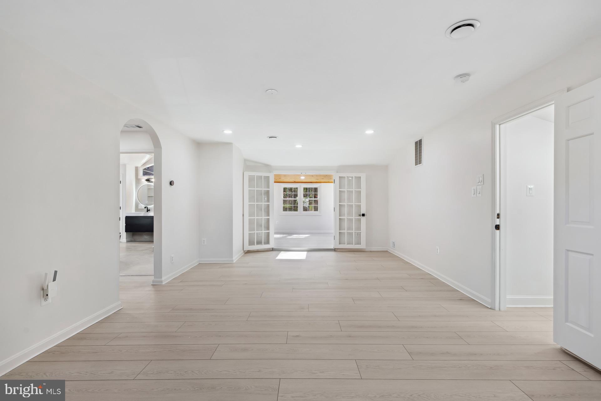 FAWSETT FARMS MANOR - Residential