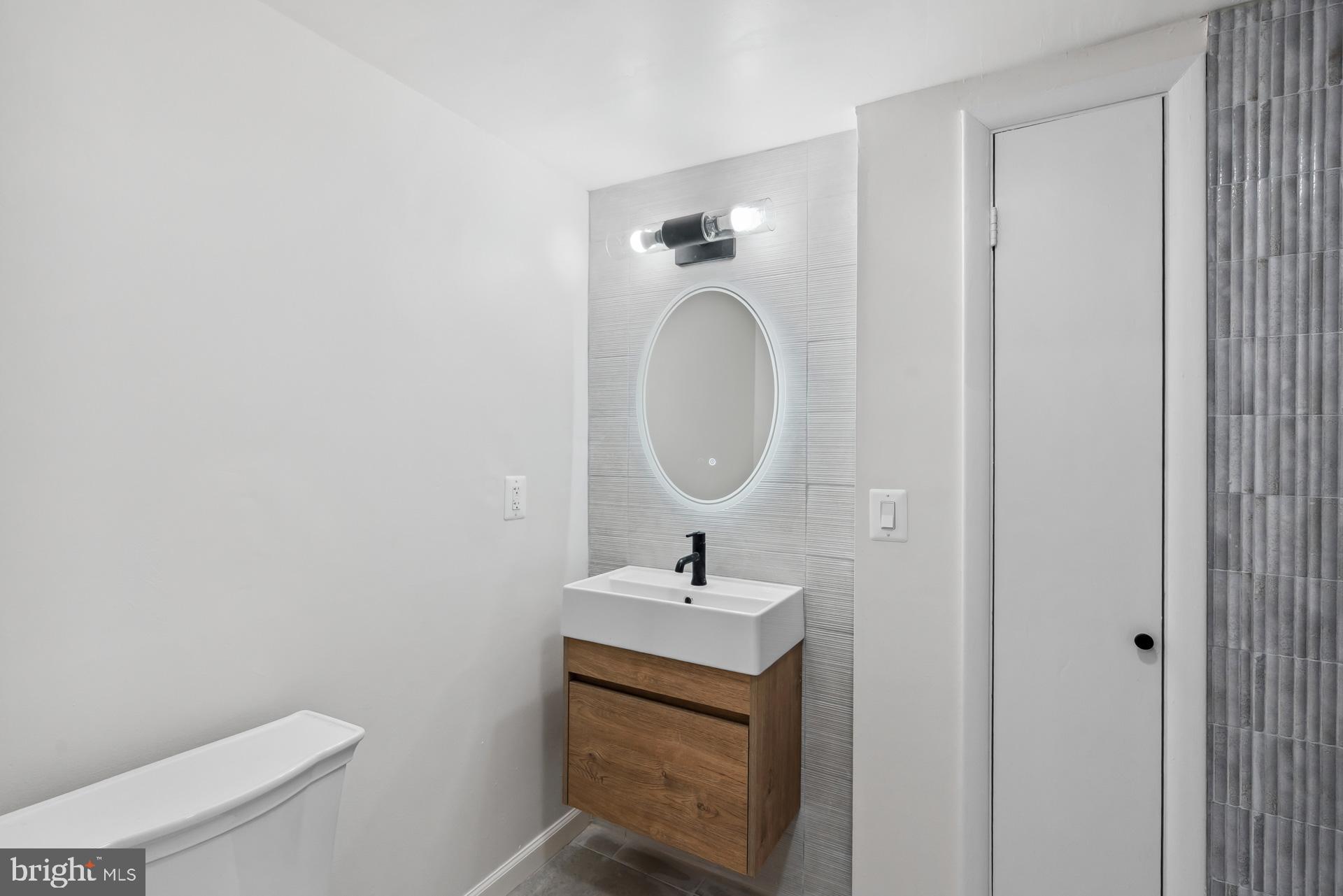 FAWSETT FARMS MANOR - Residential