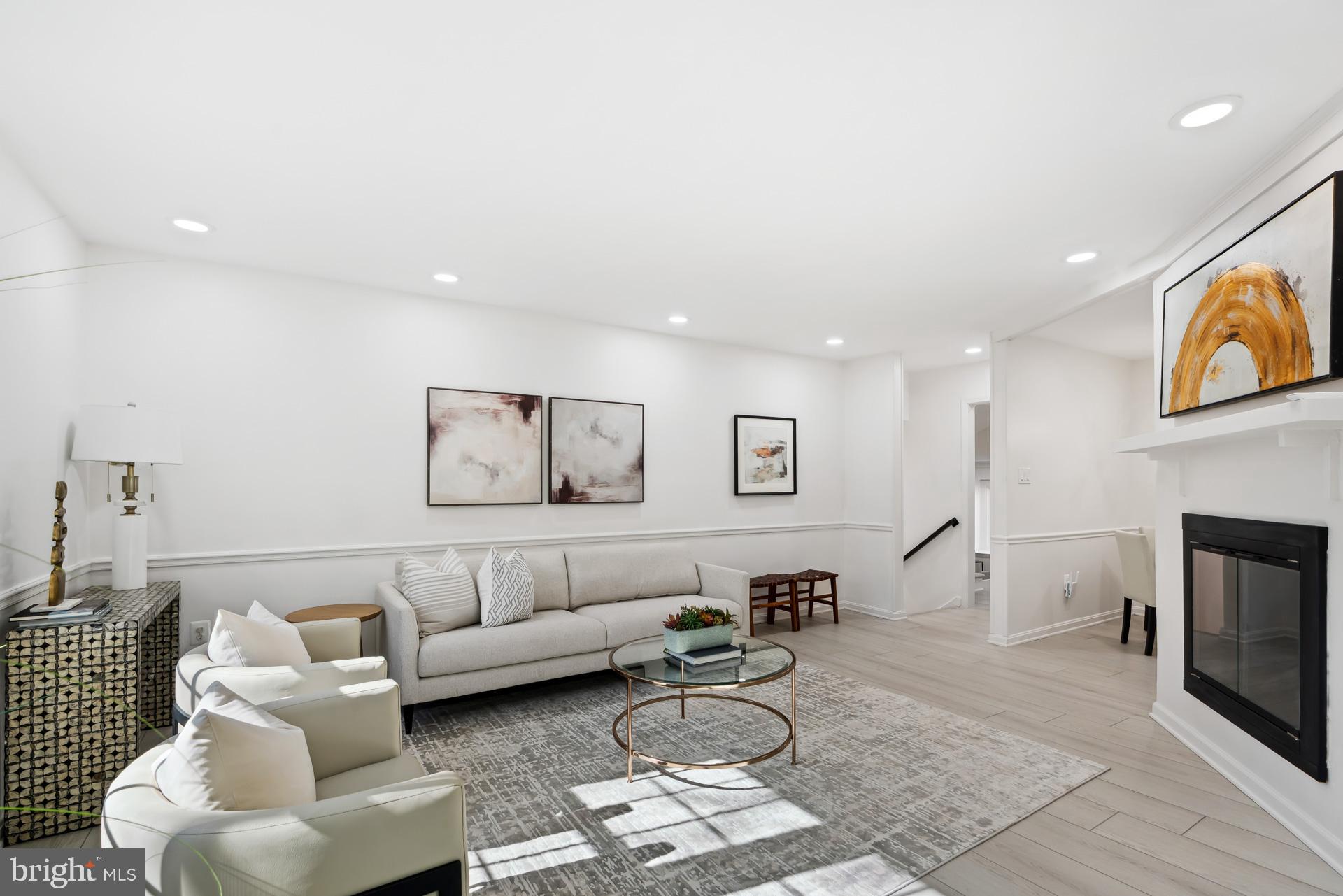 FAWSETT FARMS MANOR - Residential