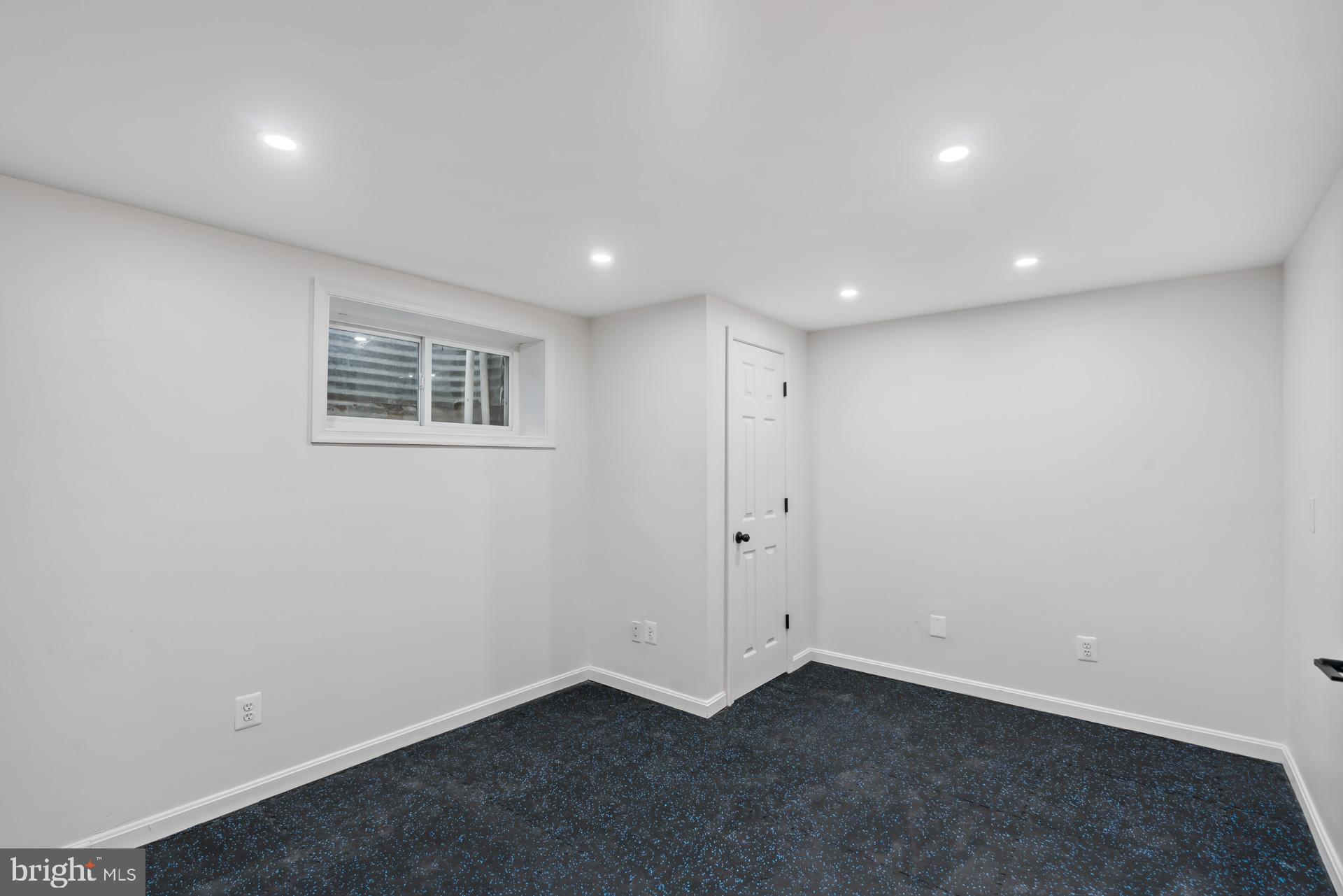 FAWSETT FARMS MANOR - Residential