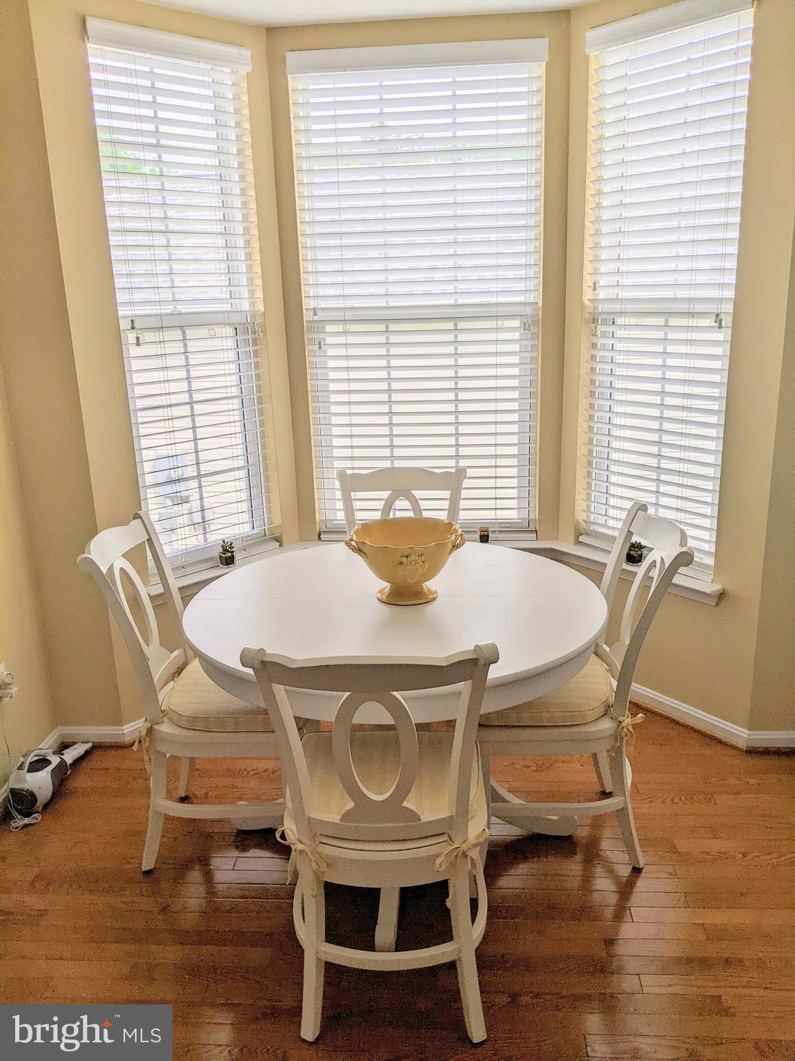 VINT HILL - Residential