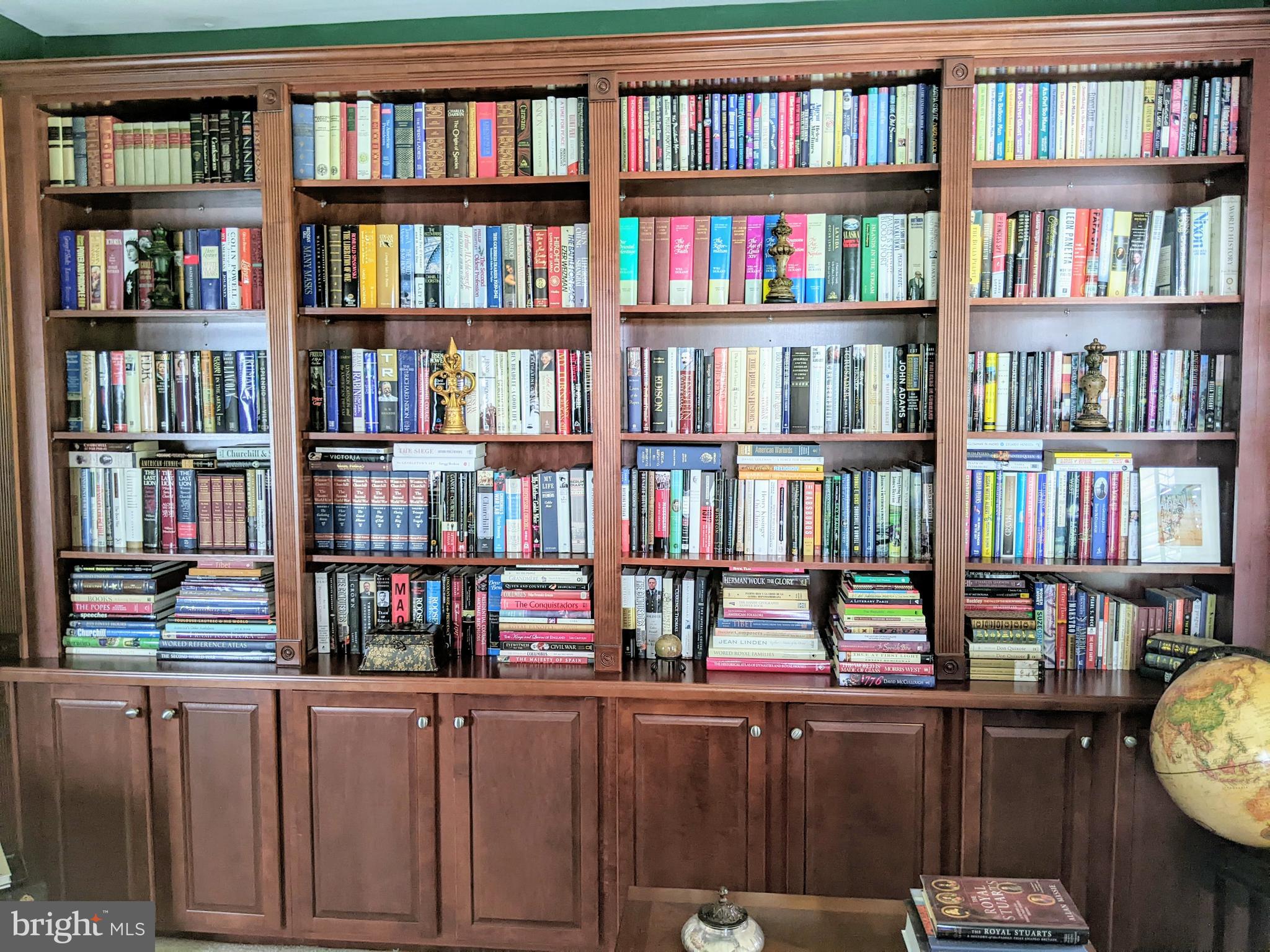 VINT HILL - Residential