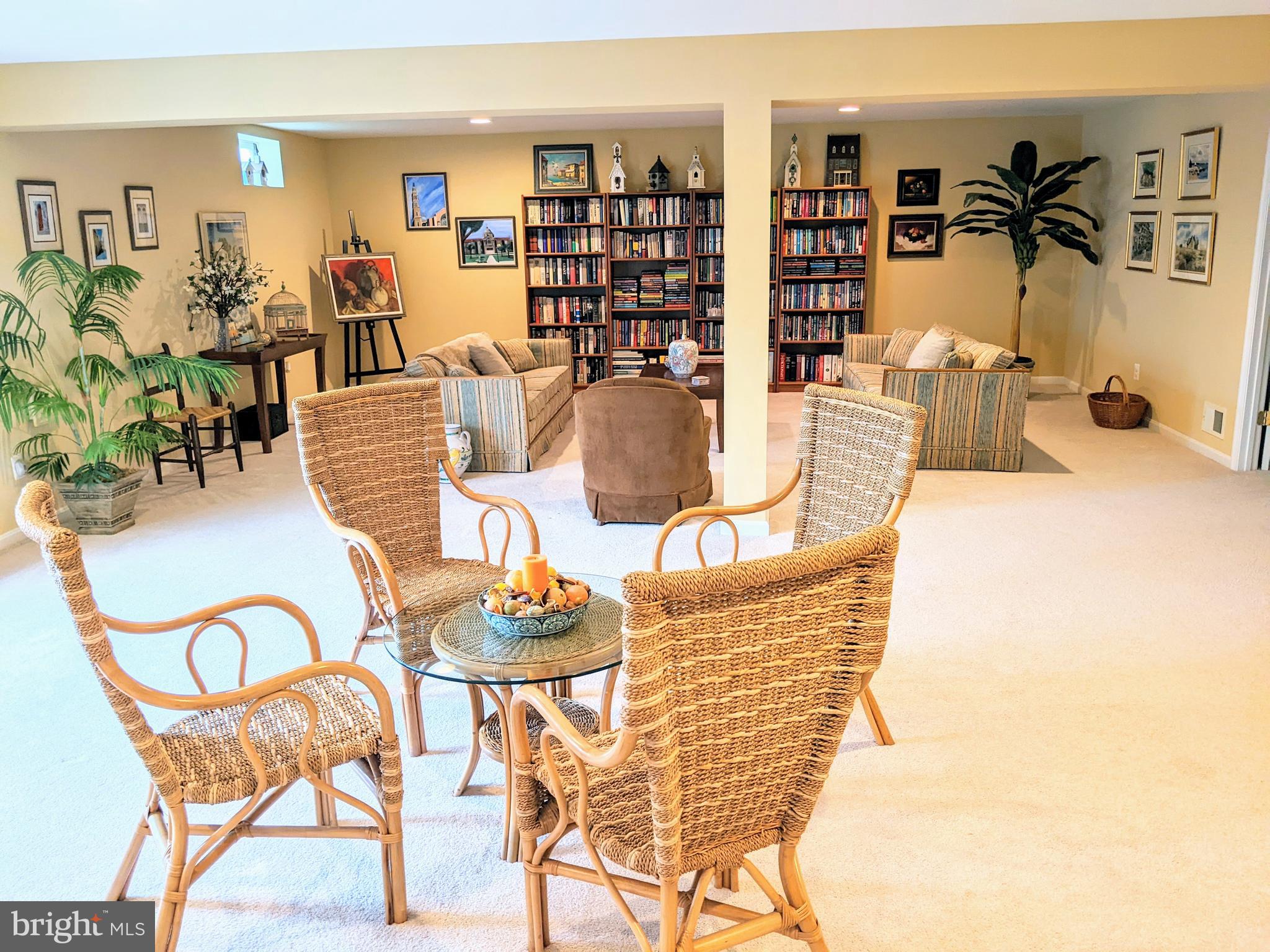 VINT HILL - Residential