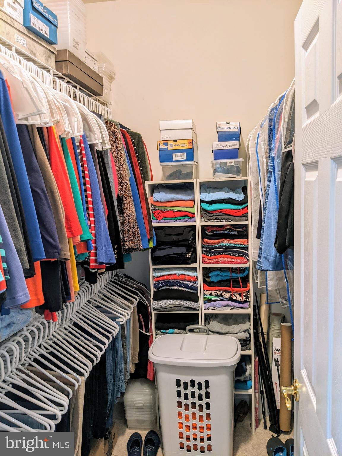 VINT HILL - Residential