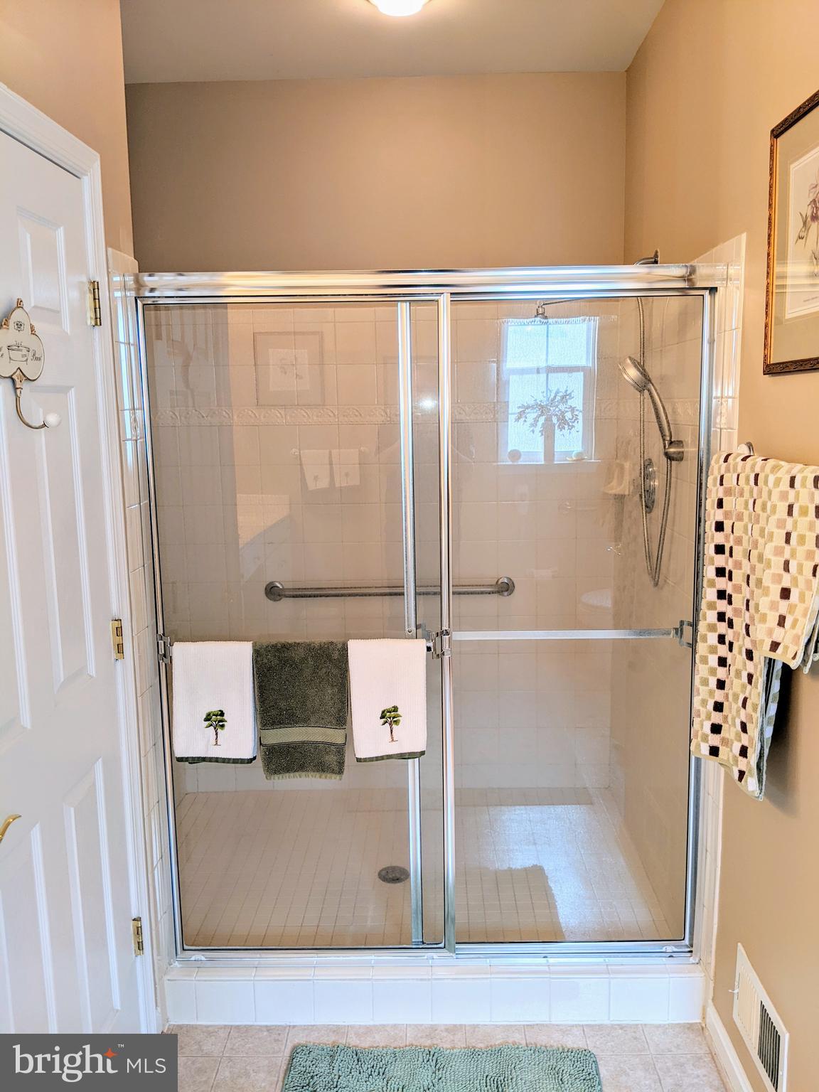 VINT HILL - Residential