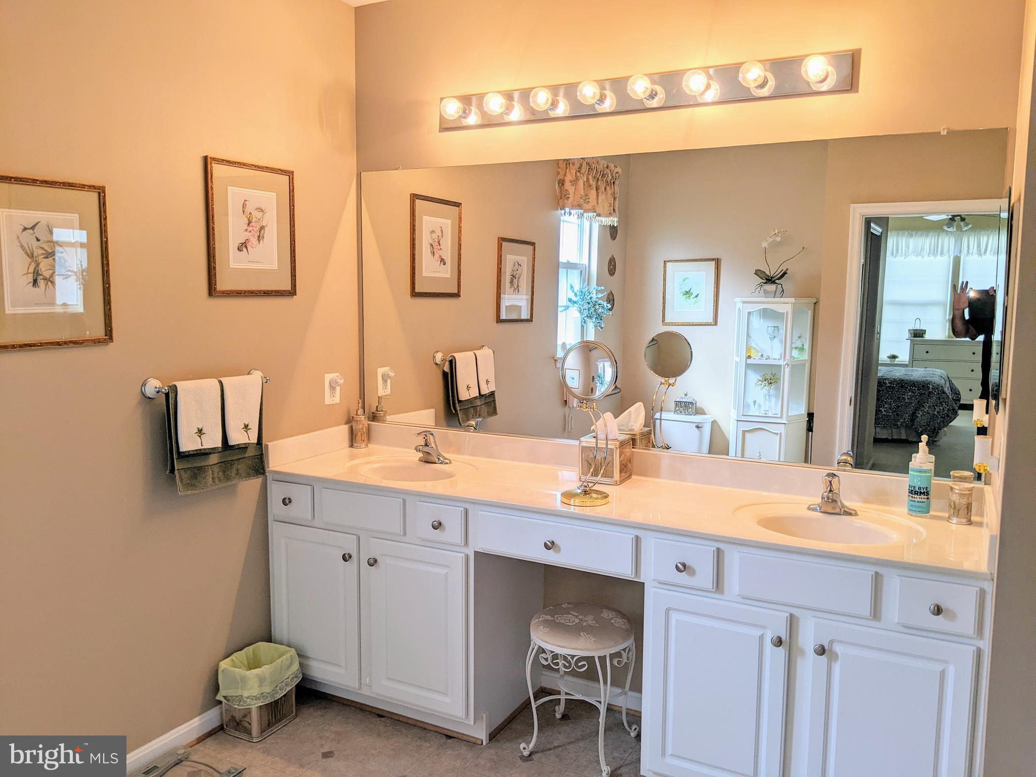 VINT HILL - Residential