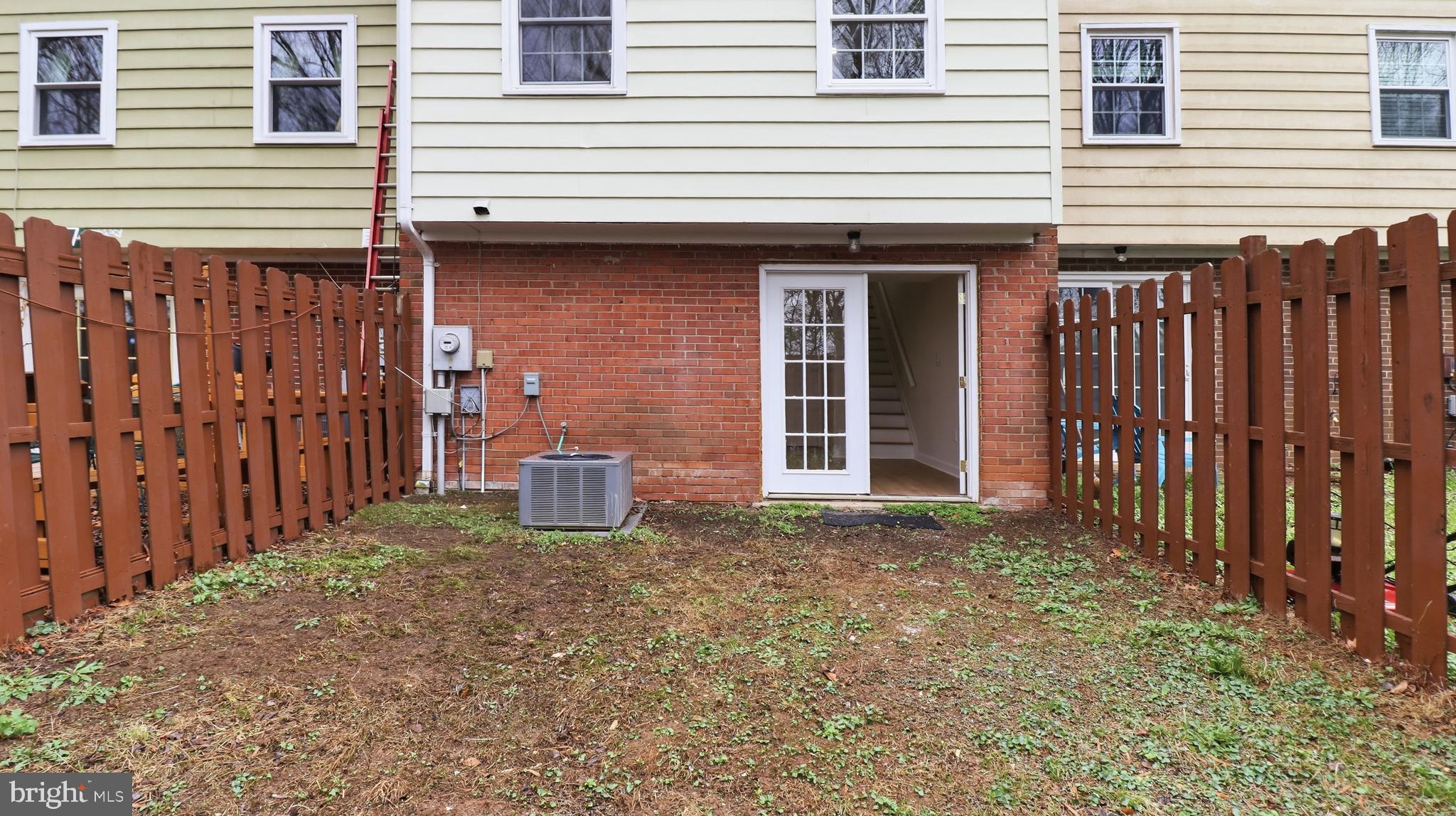 DALE CITY - Residential