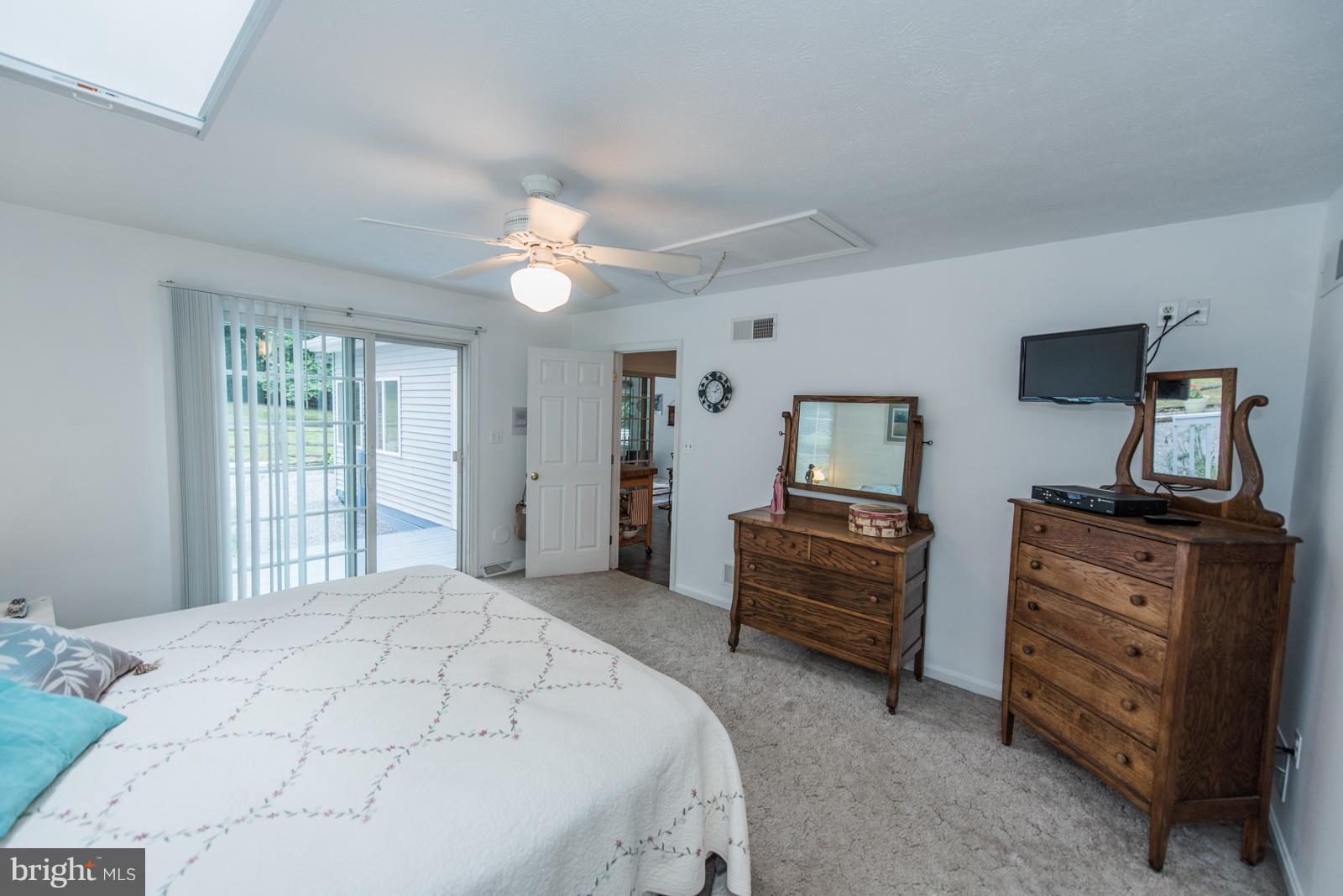 WOODSIDE ACRES - Residential