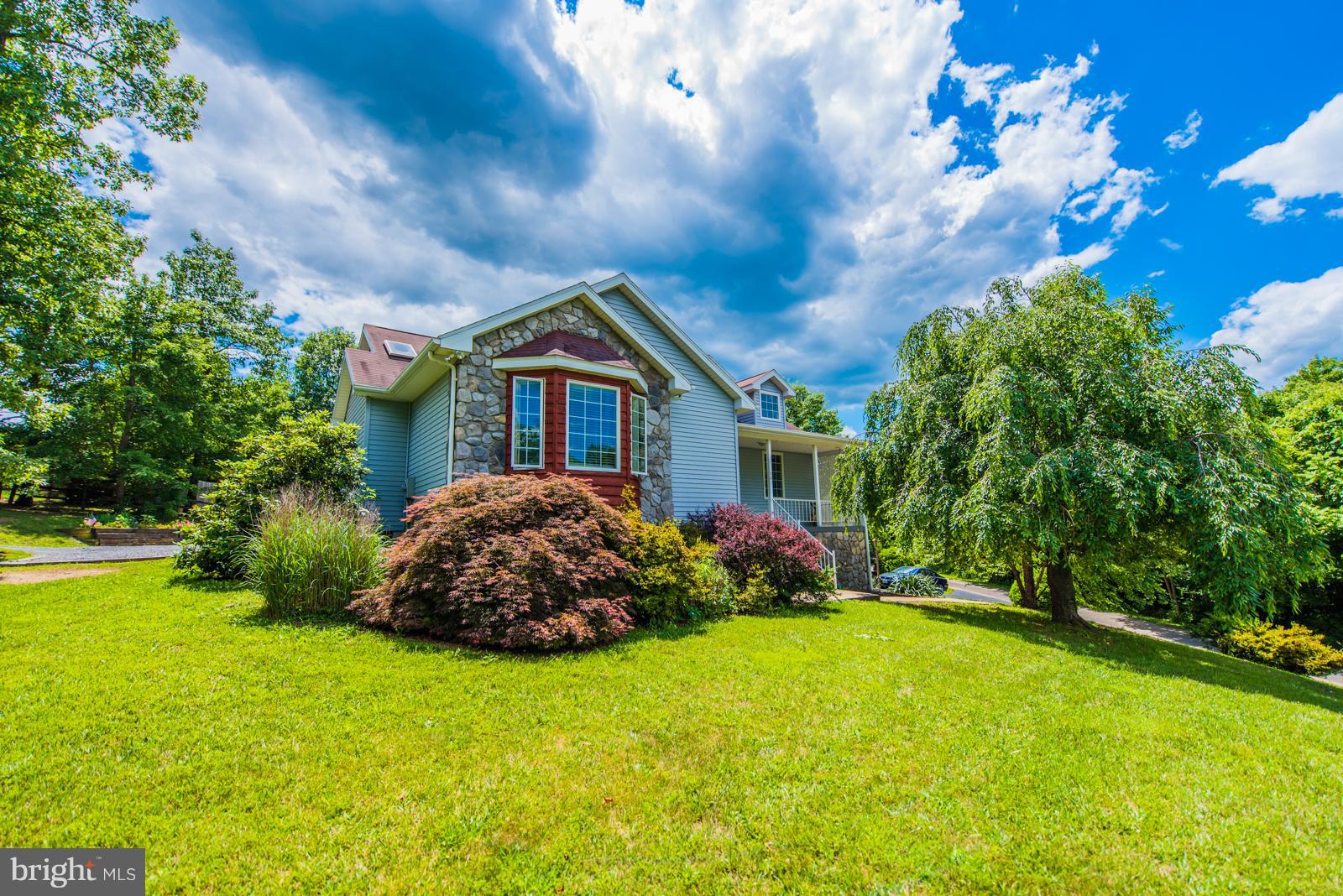 WOODSIDE ACRES - Residential