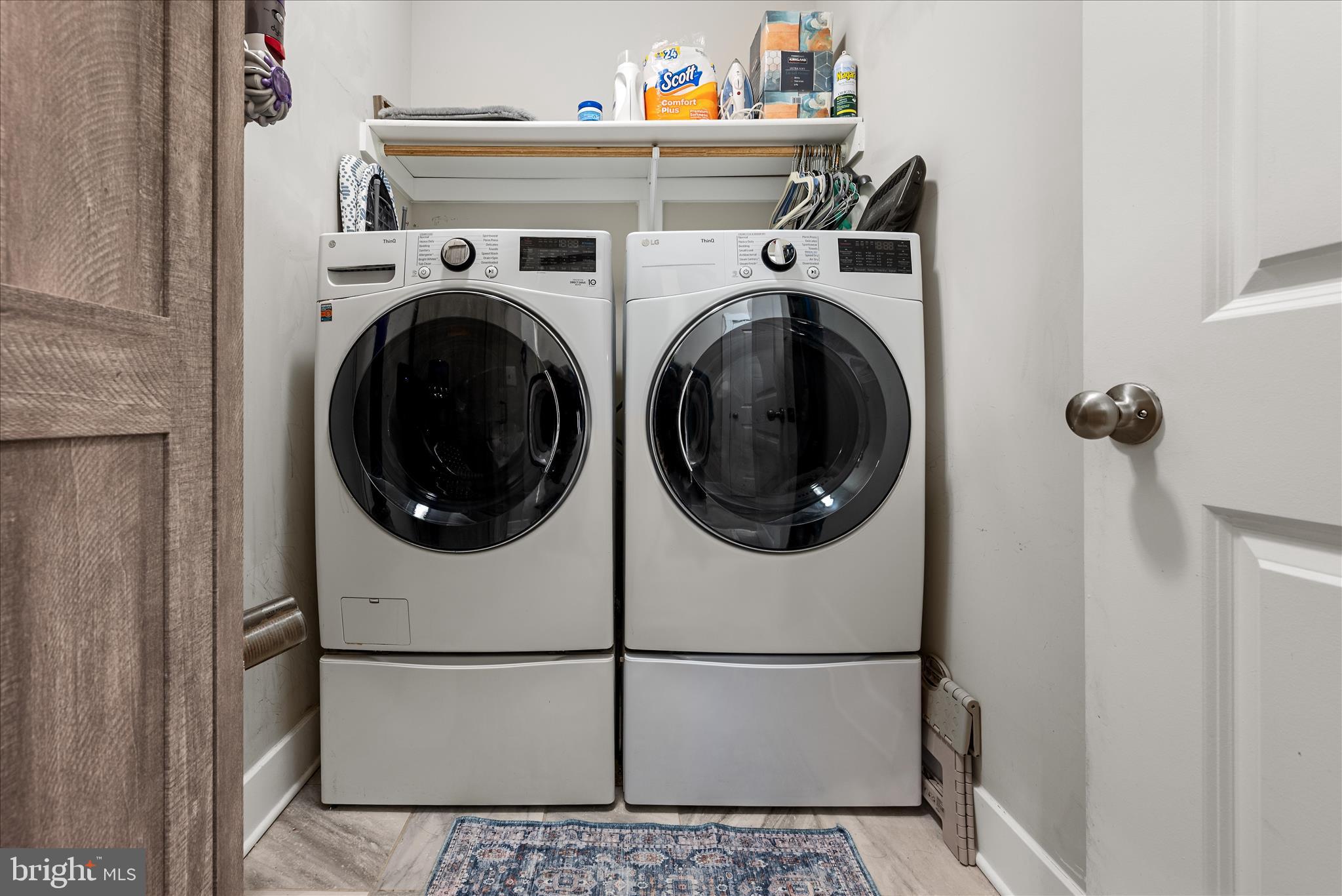 LAKE HOLIDAY ESTATES - Residential