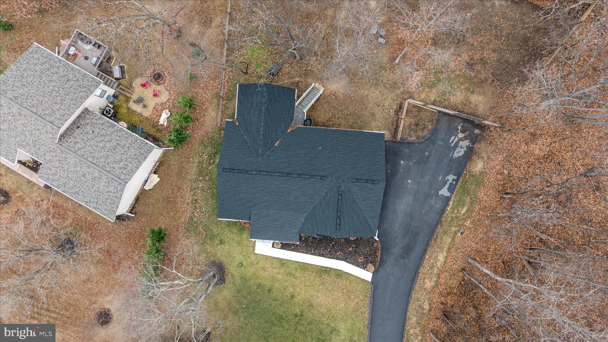 LAKE HOLIDAY ESTATES - Residential