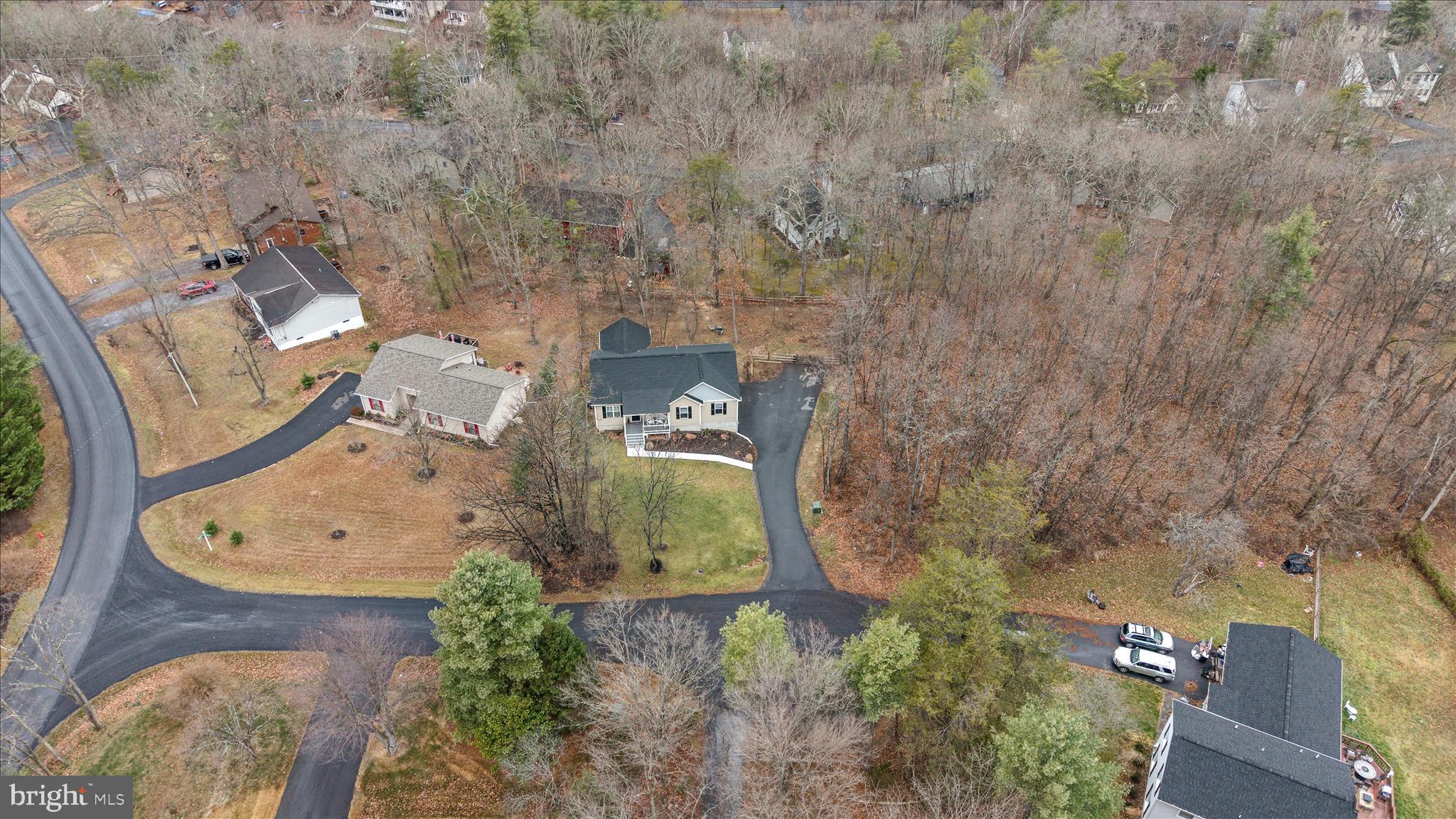 LAKE HOLIDAY ESTATES - Residential