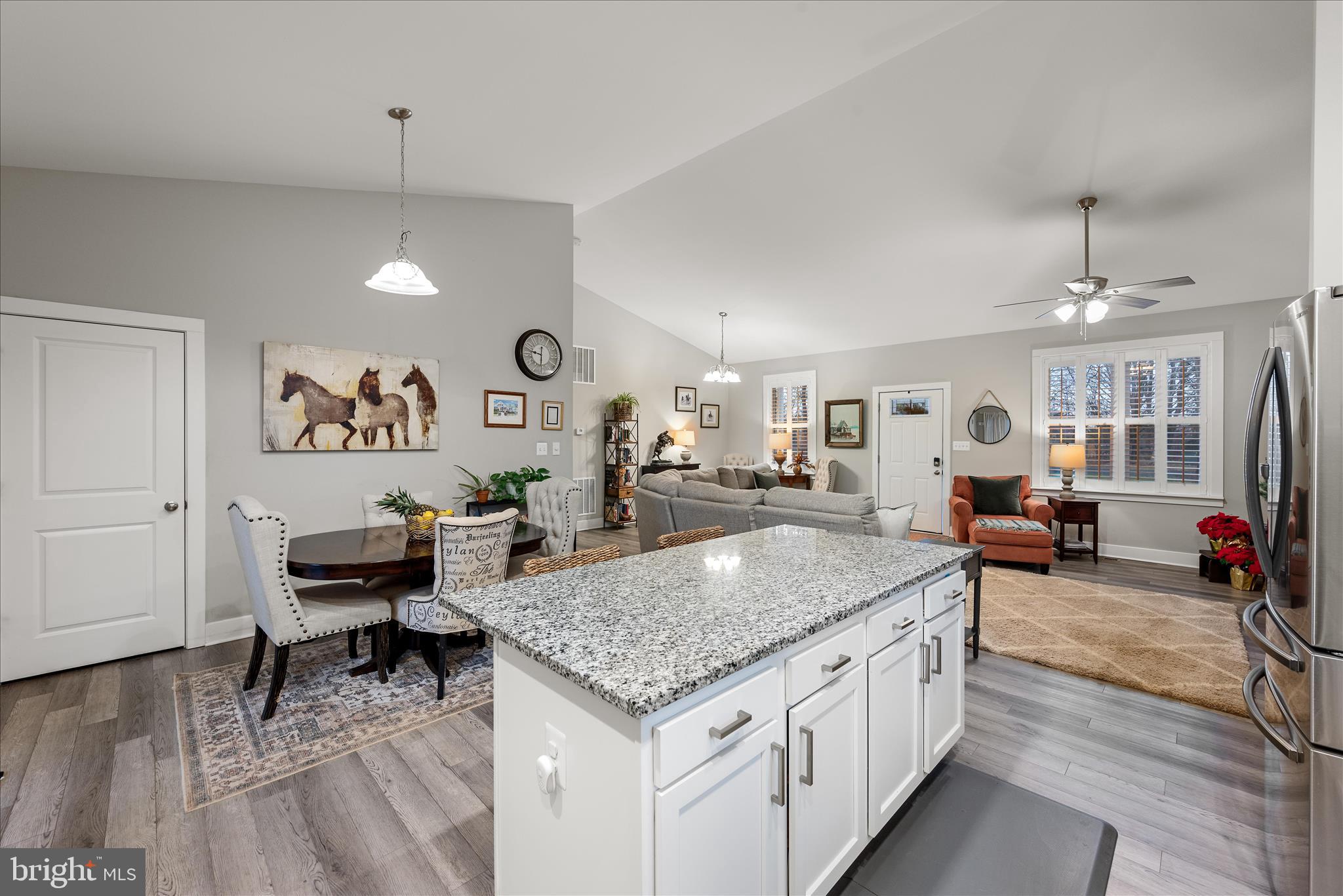 LAKE HOLIDAY ESTATES - Residential