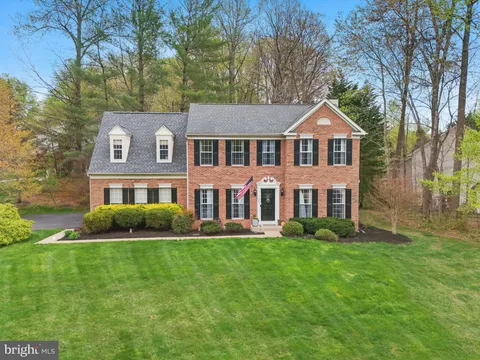 7881 Elsinore Drive, Manassas, VA MLS: VAPW2090892