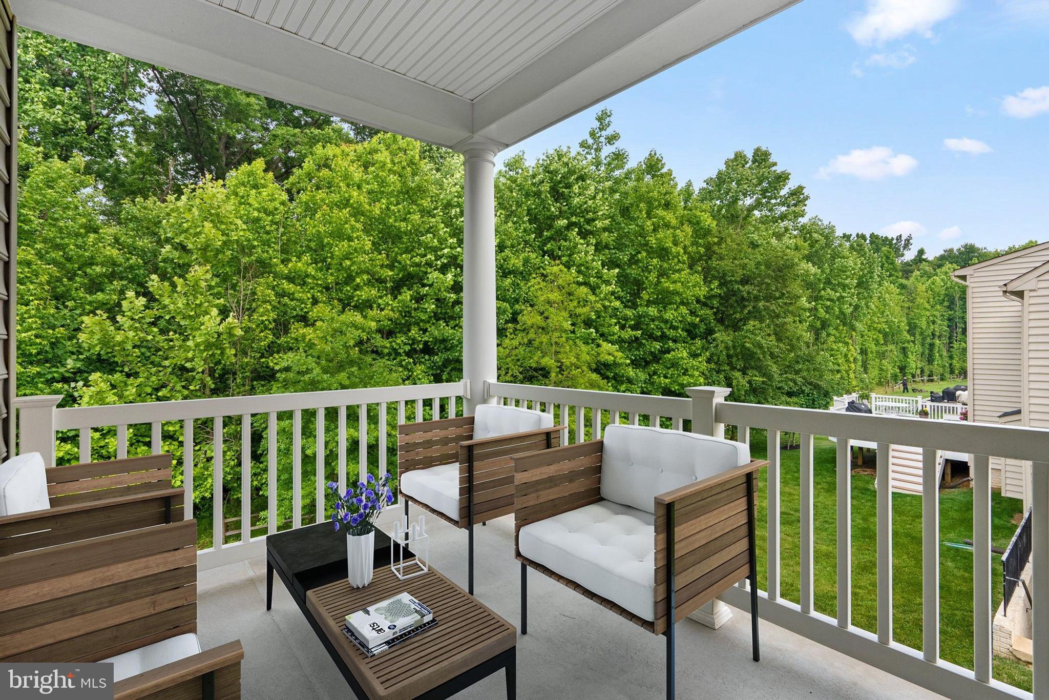 OAK CREEK CLUB - Residential