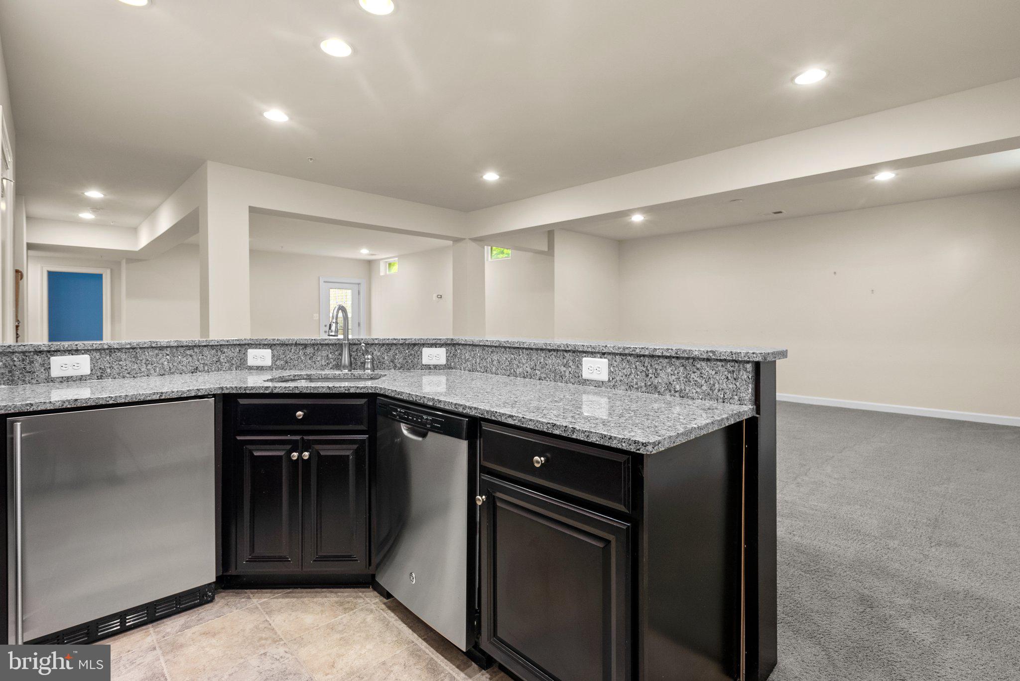 OAK CREEK CLUB - Residential