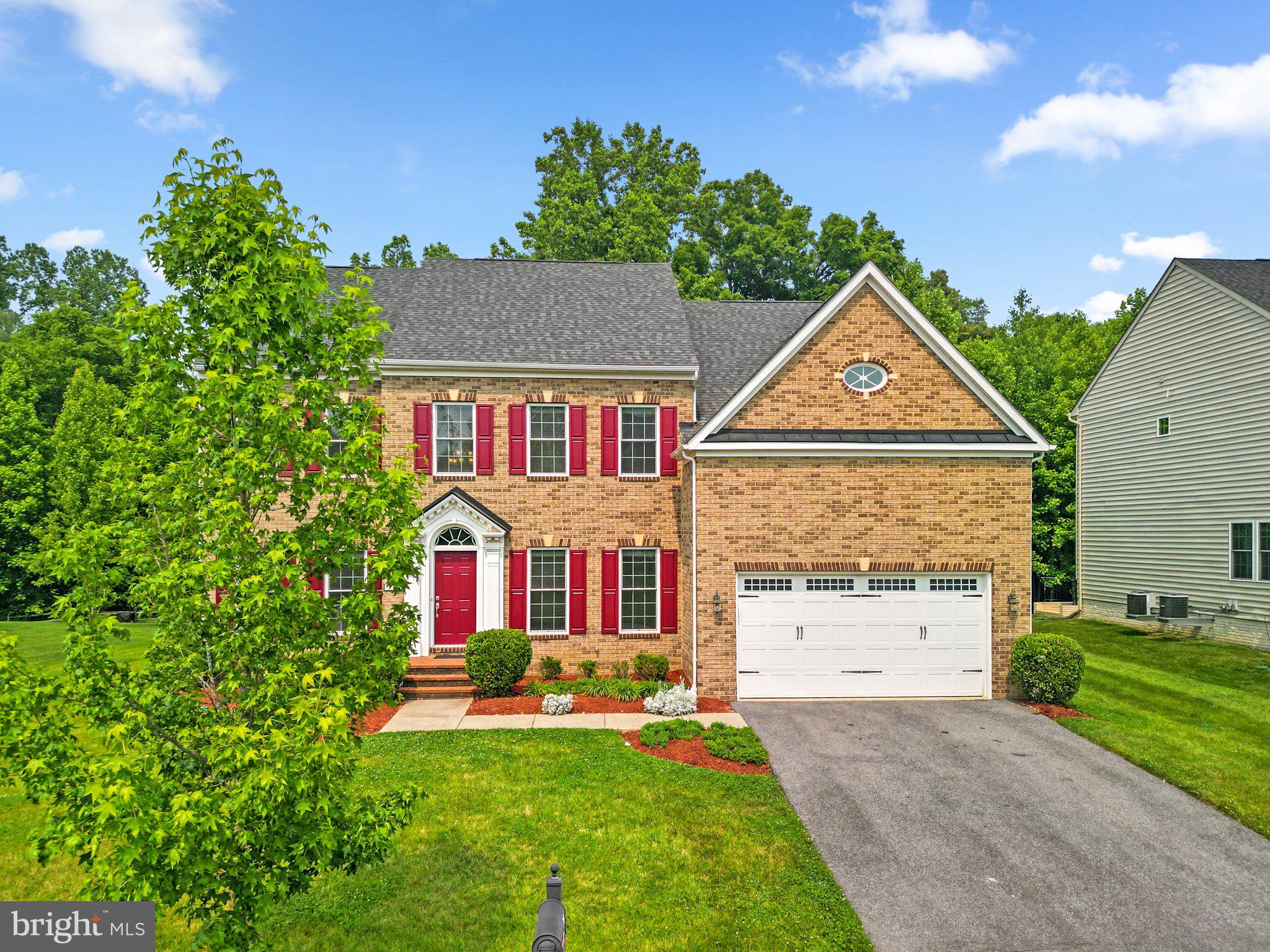 OAK CREEK CLUB - Residential