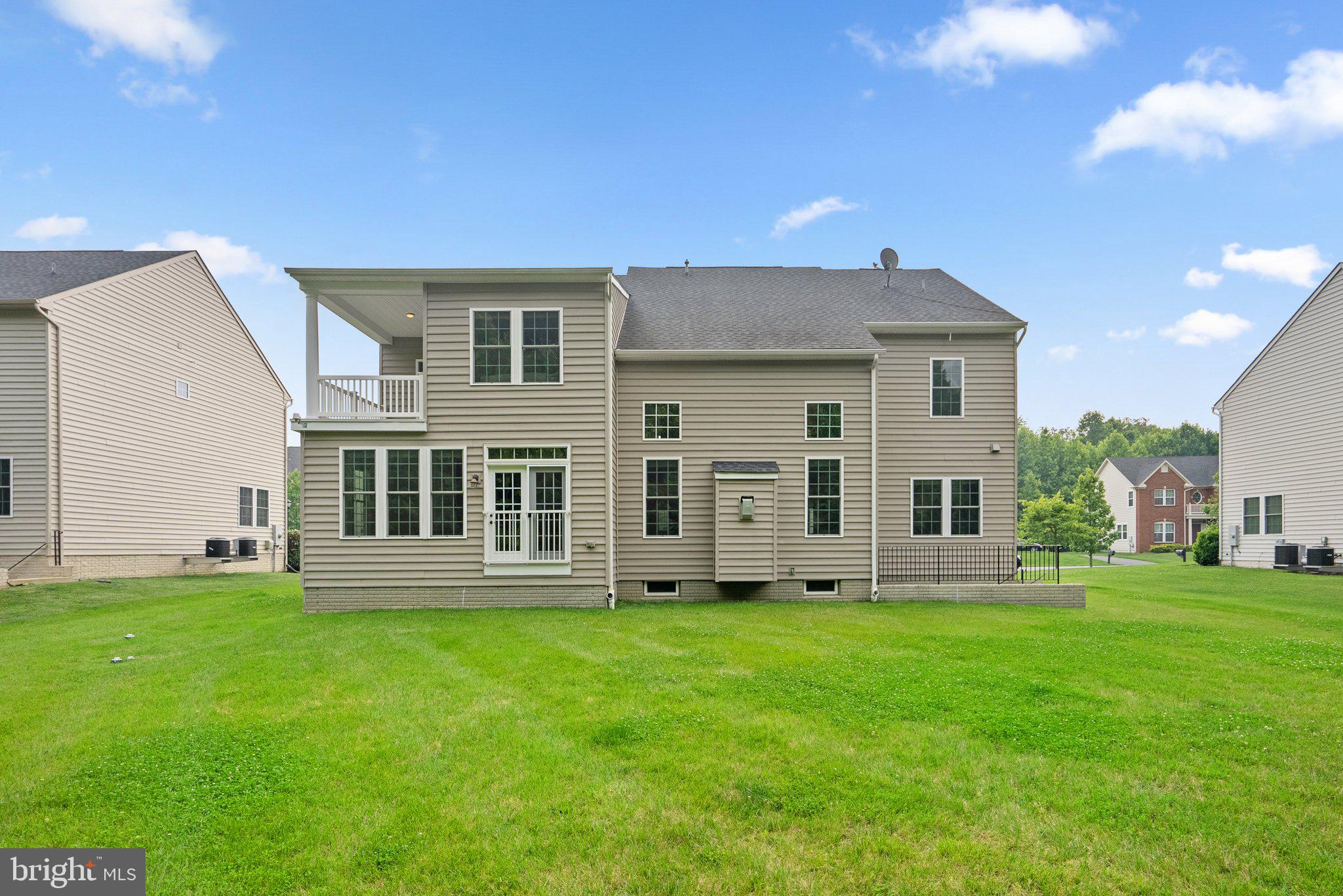 OAK CREEK CLUB - Residential