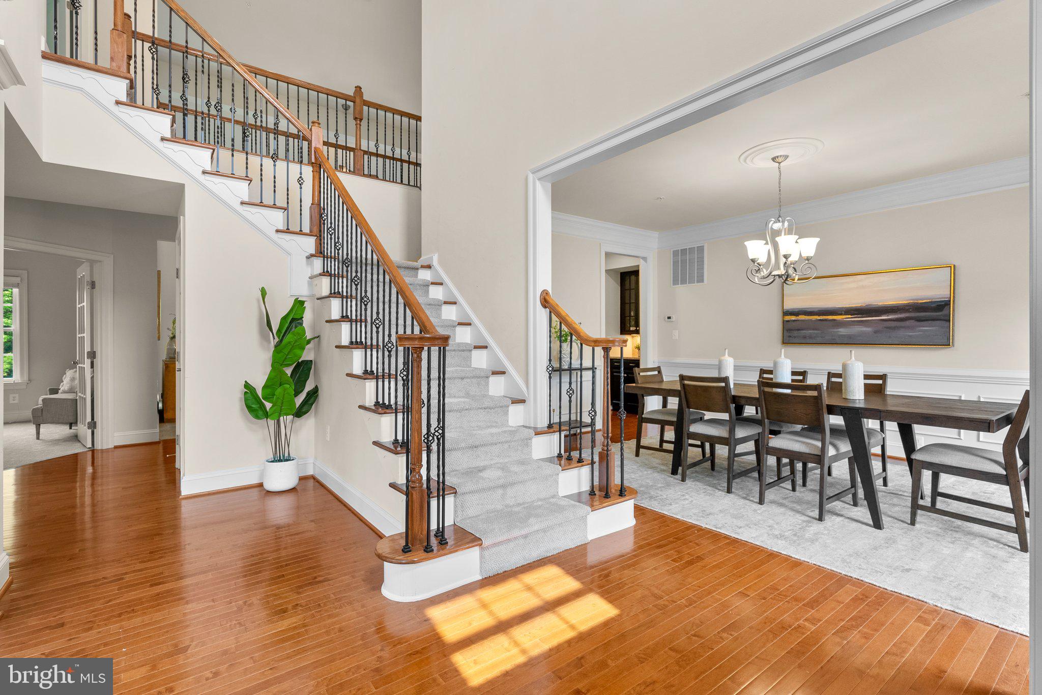 OAK CREEK CLUB - Residential