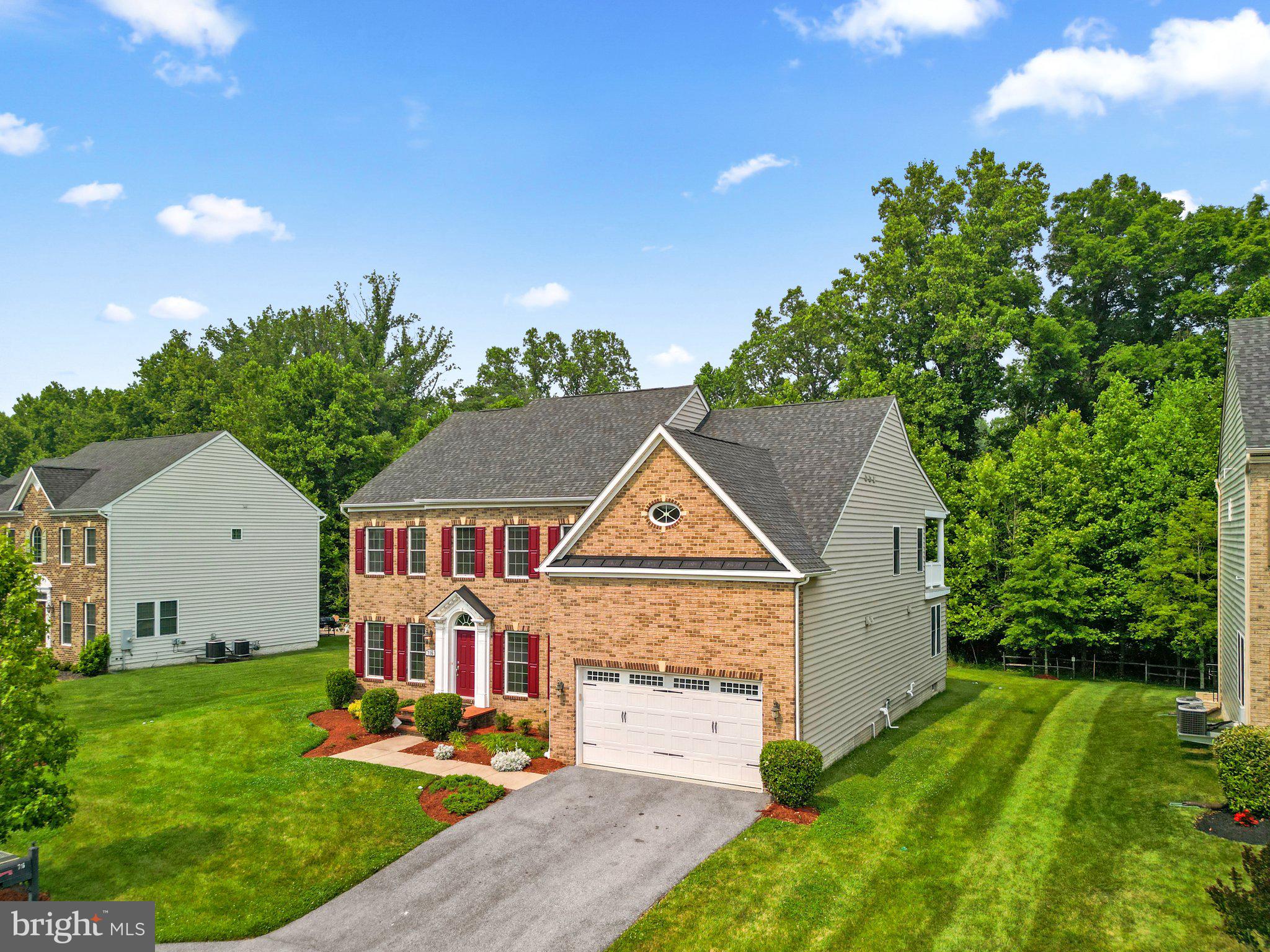 OAK CREEK CLUB - Residential