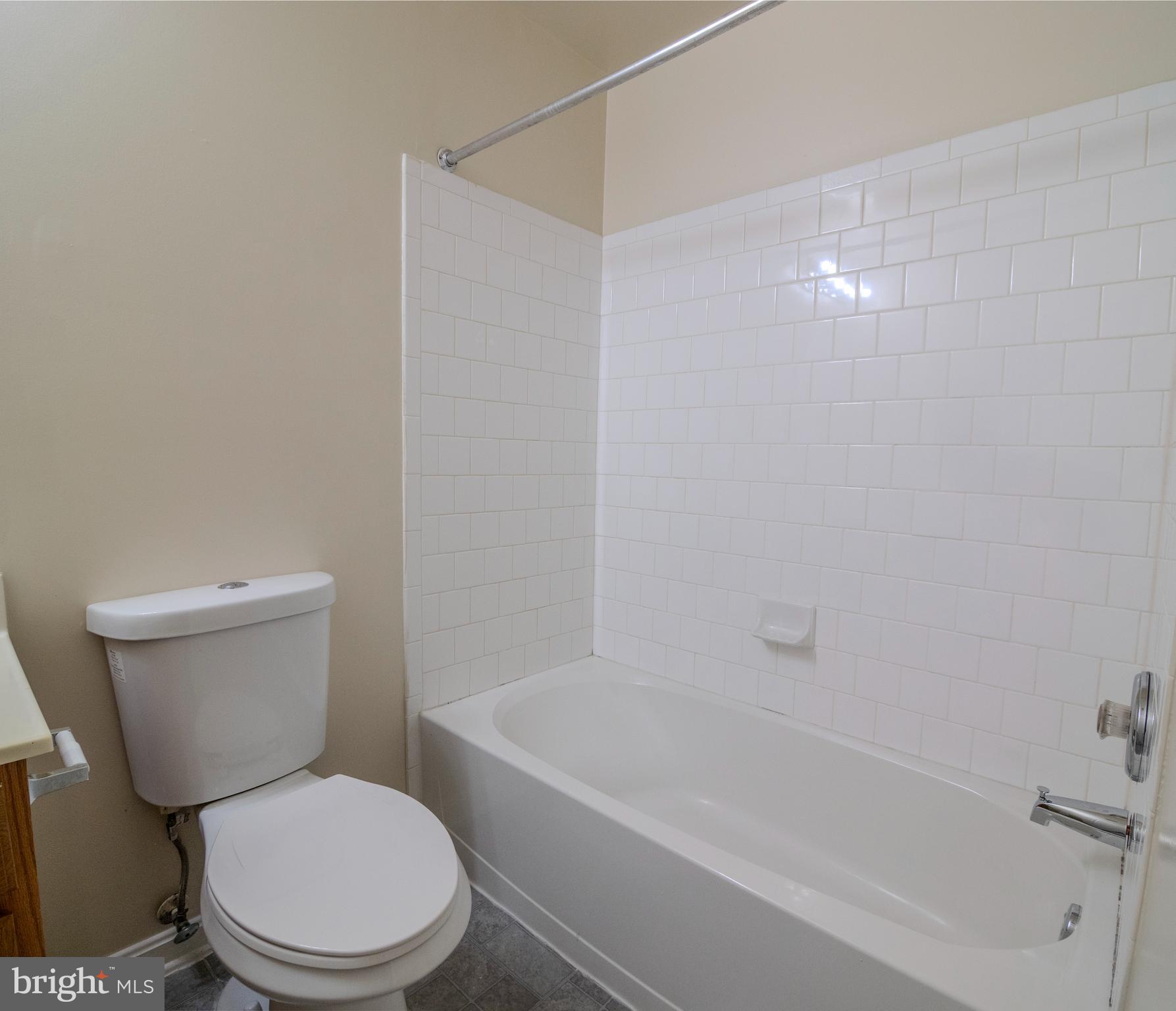 THE CROSSINGS AT CHADDSFORD - Residential Lease