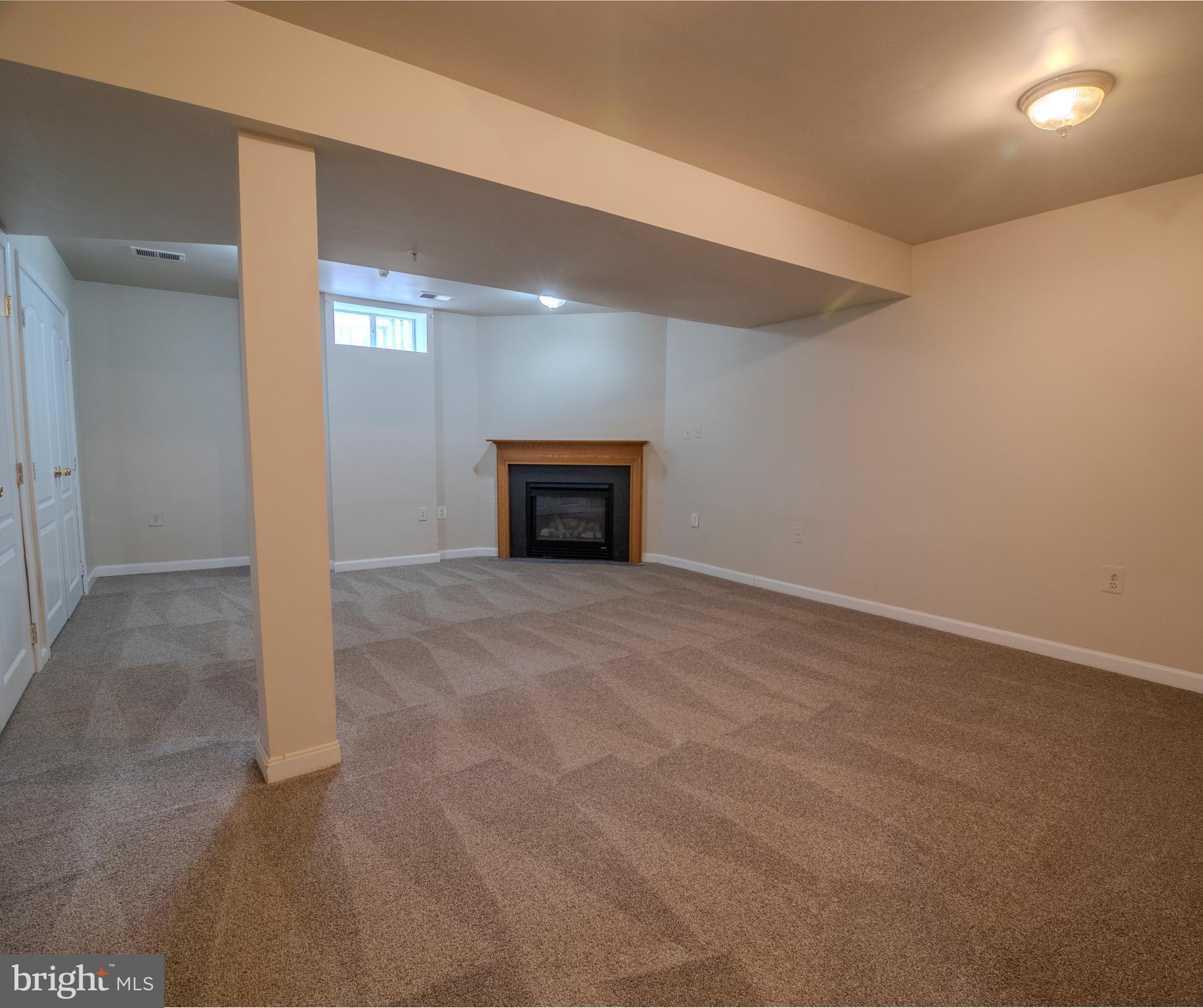 THE CROSSINGS AT CHADDSFORD - Residential Lease