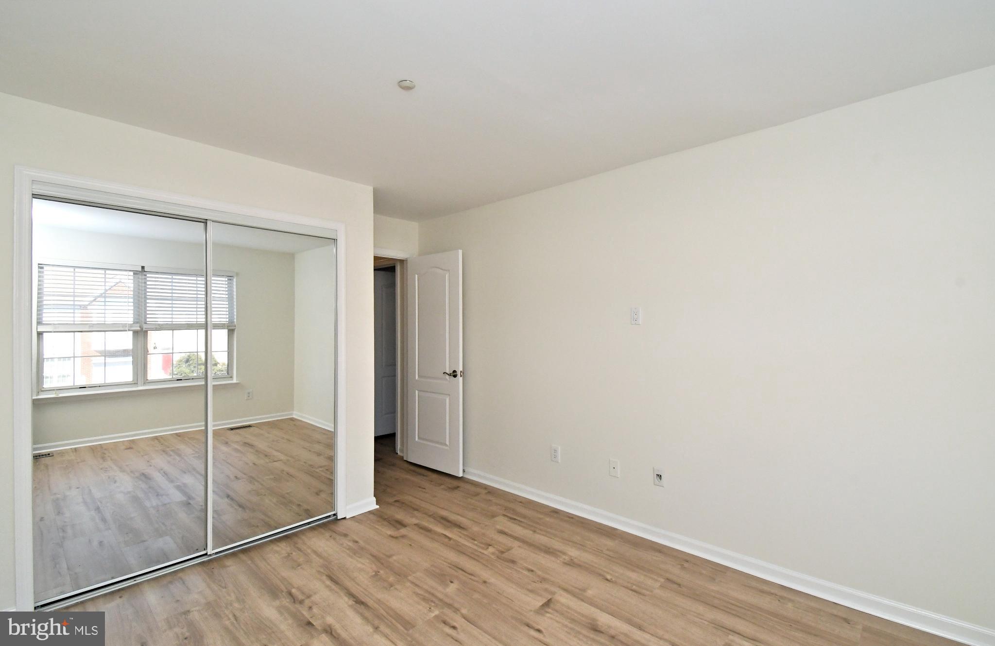 REBEL HILL - Residential