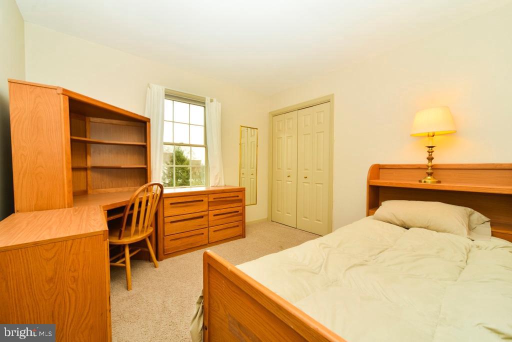 BUCKFIELD - Residential