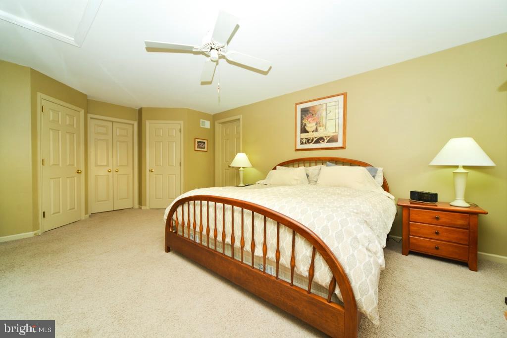 BUCKFIELD - Residential