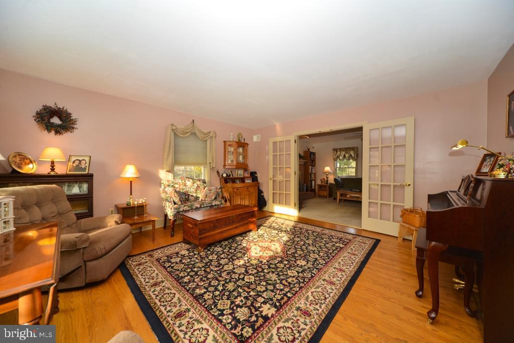 BUCKFIELD - Residential