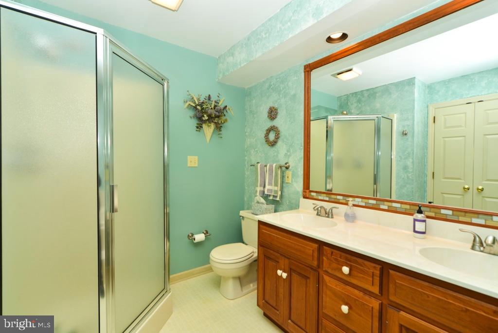 BUCKFIELD - Residential