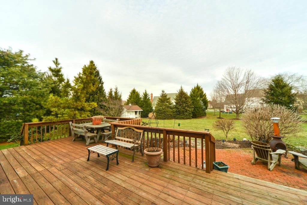 BUCKFIELD - Residential
